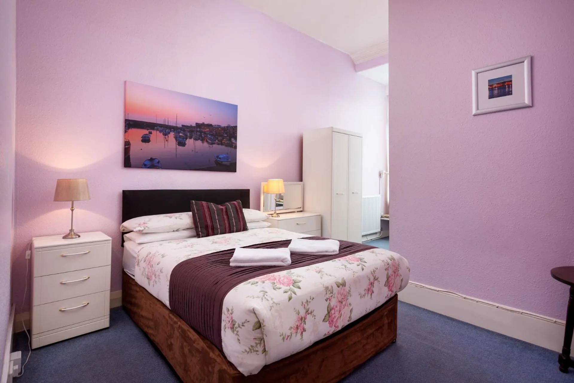 Bed in Cherry Tree Hotel