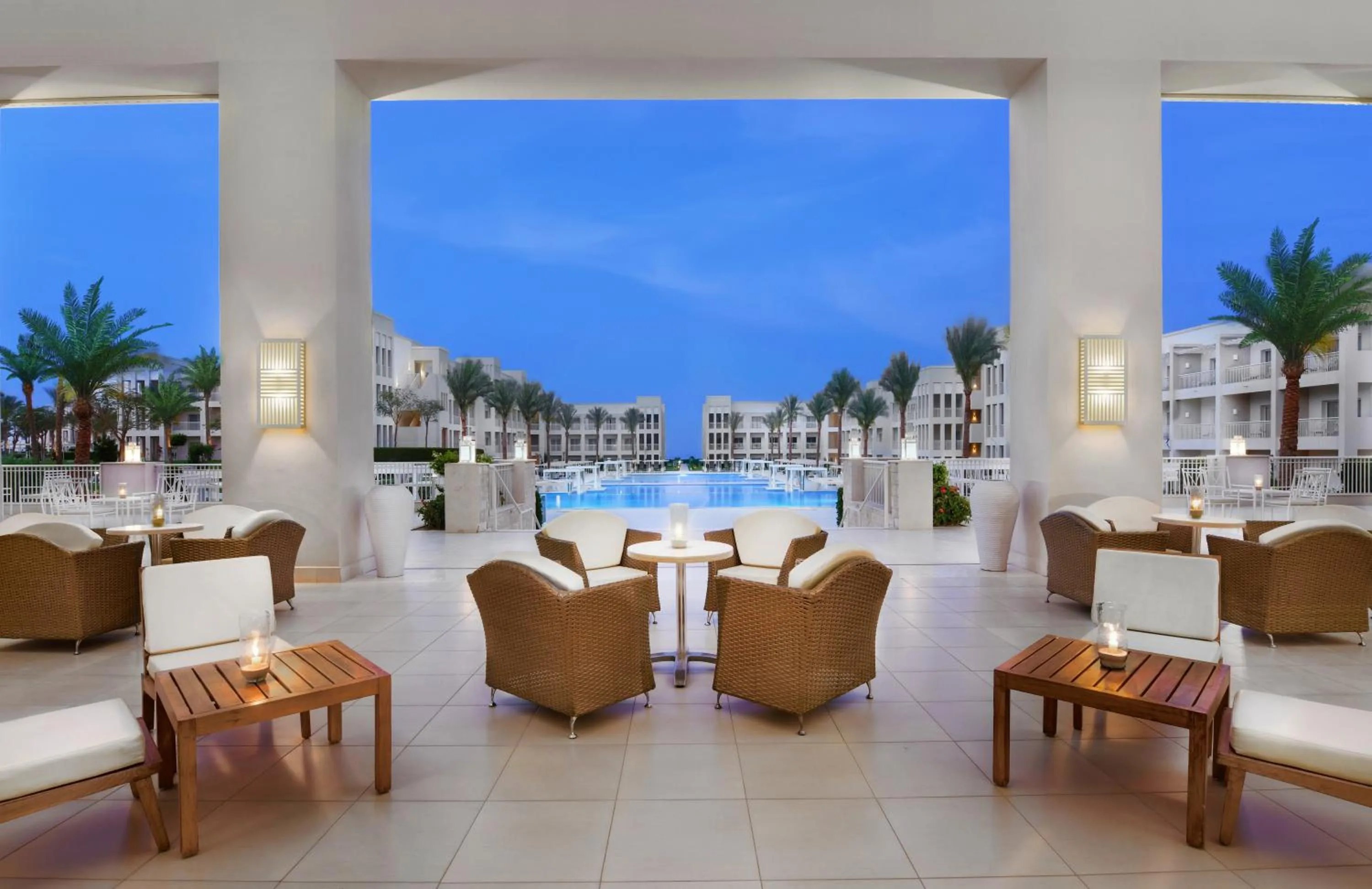 Restaurant/places to eat in JAZ Aquaviva