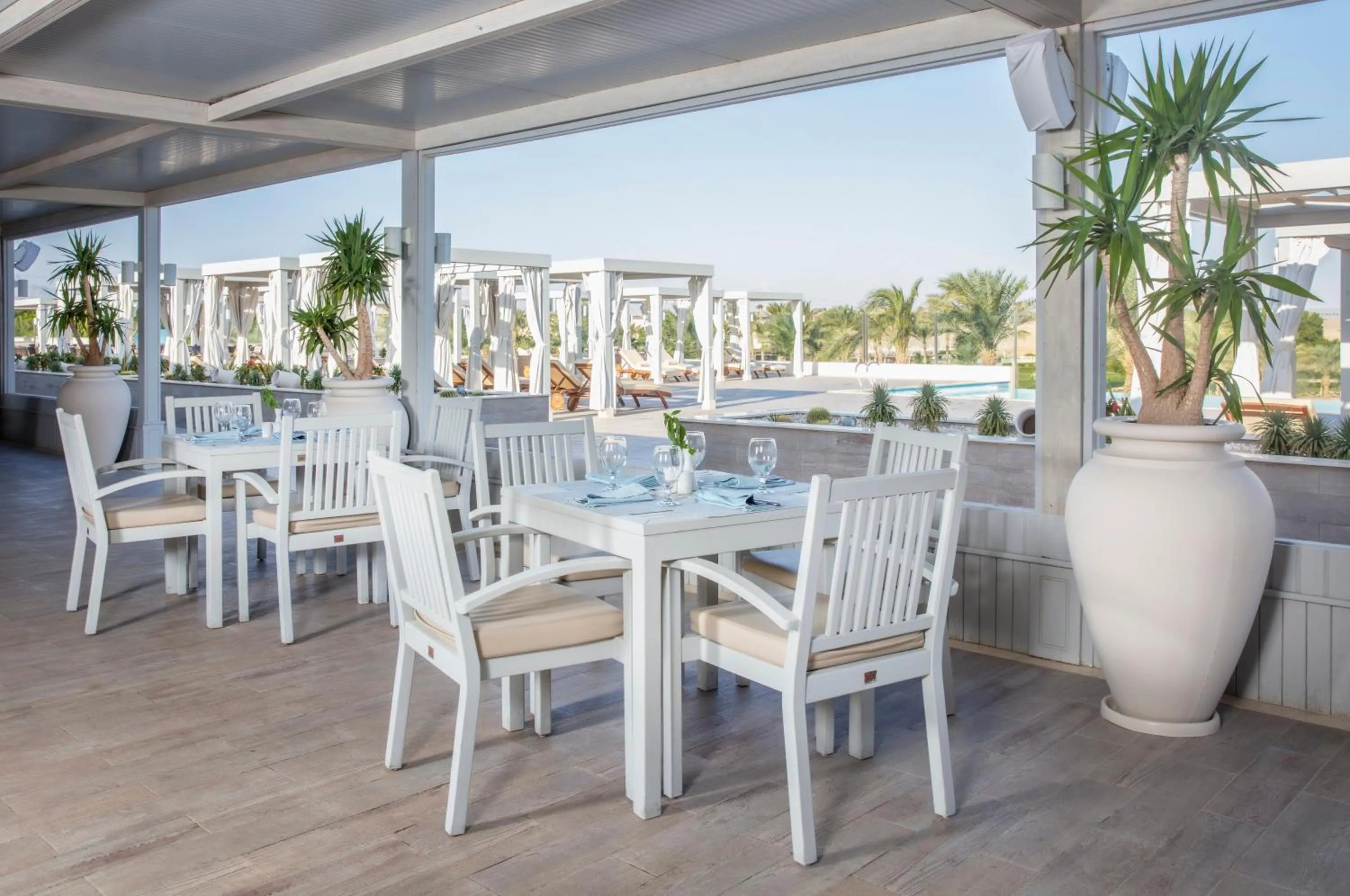 Restaurant/places to eat in JAZ Aquaviva