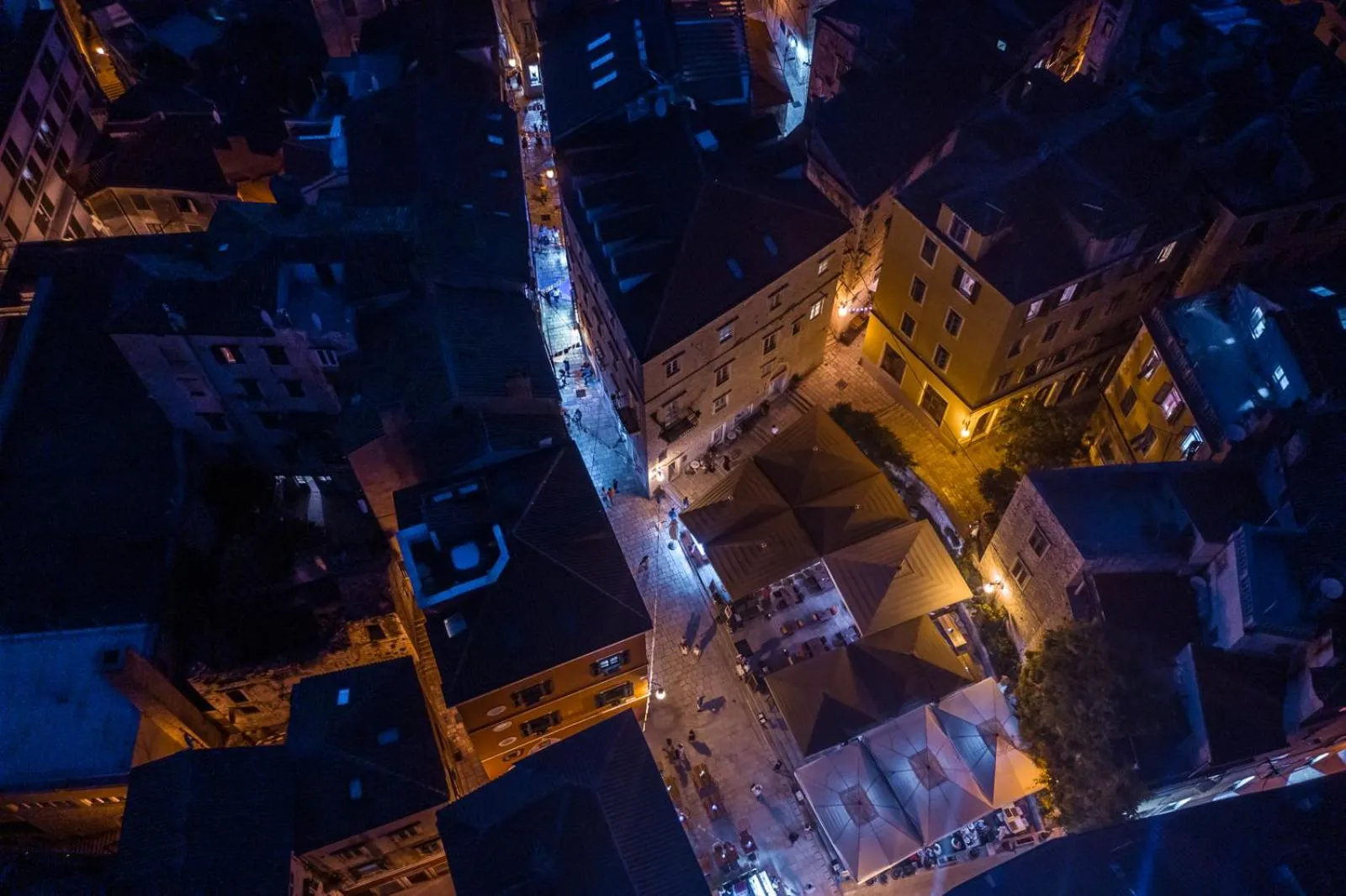 Night in Heritage Hotel Life Palace