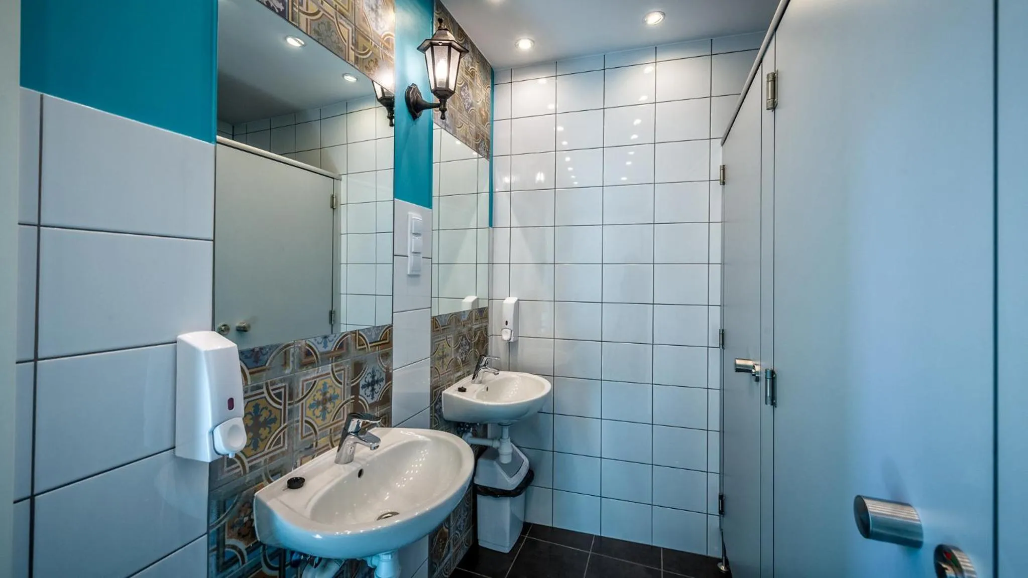 Bathroom in The Little Havana Party Hostel