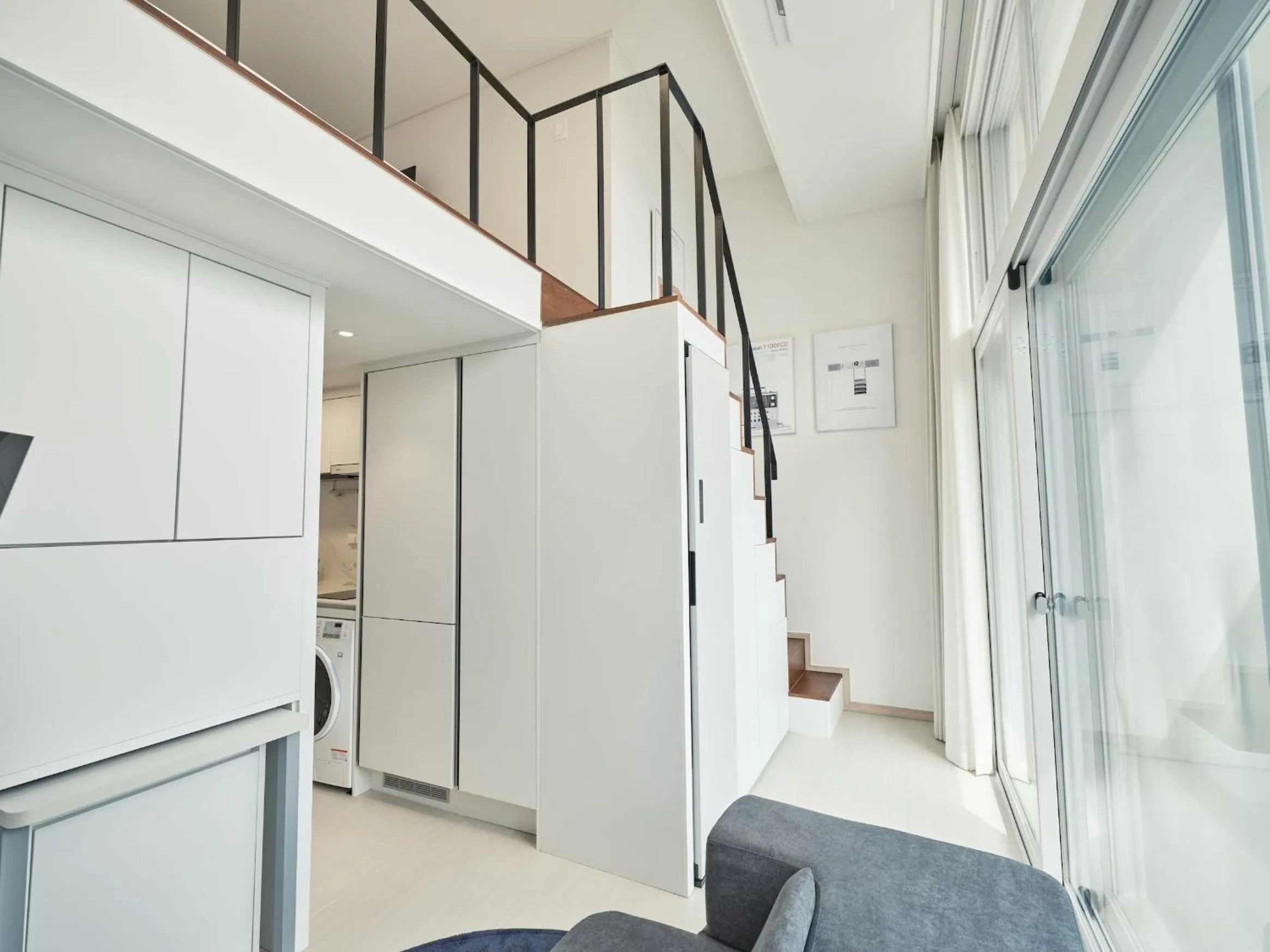 Living room in UH FLAT Signature GANGNAM