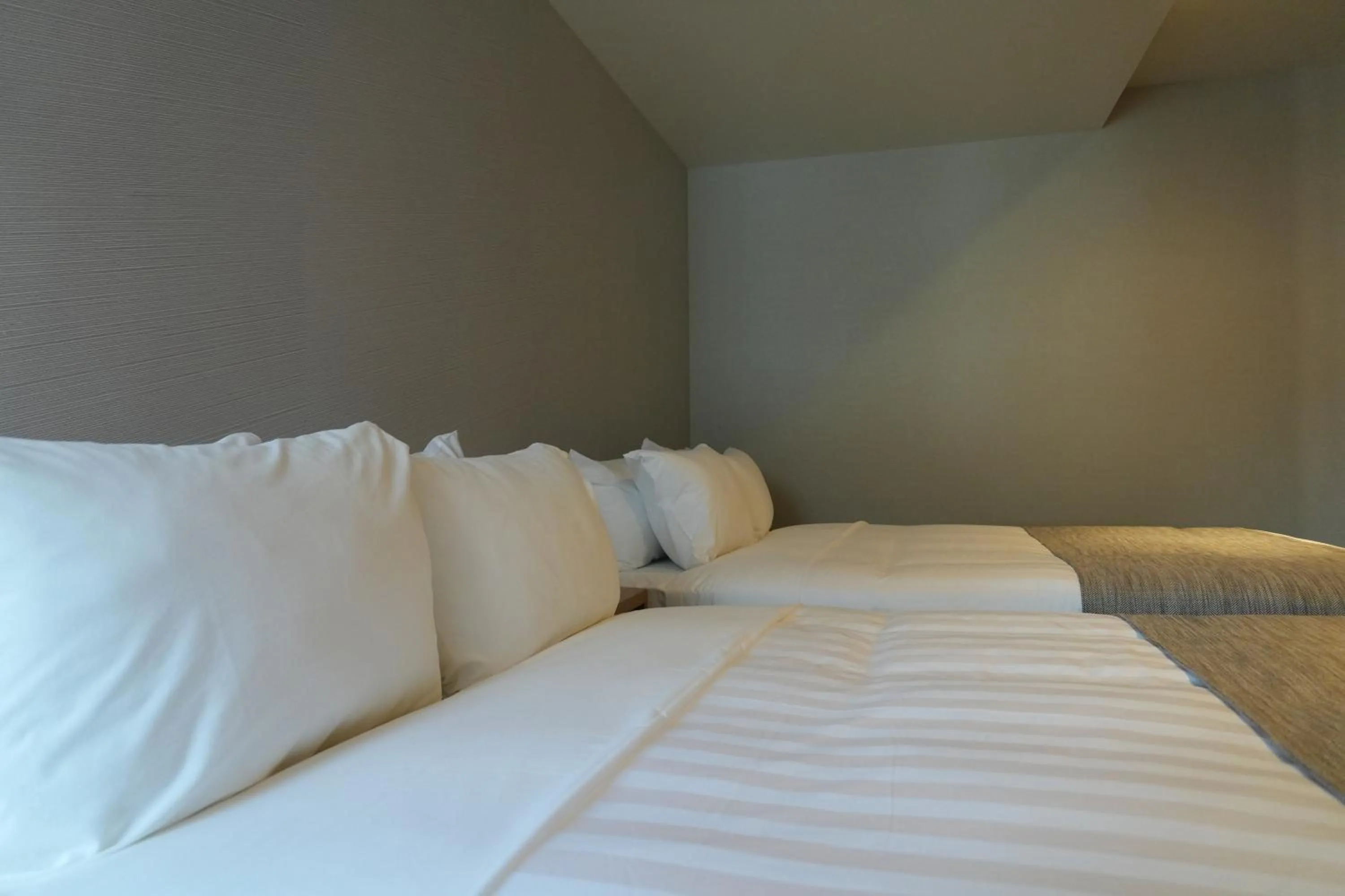 Bed in Premium Apart MONday GINZA EAST