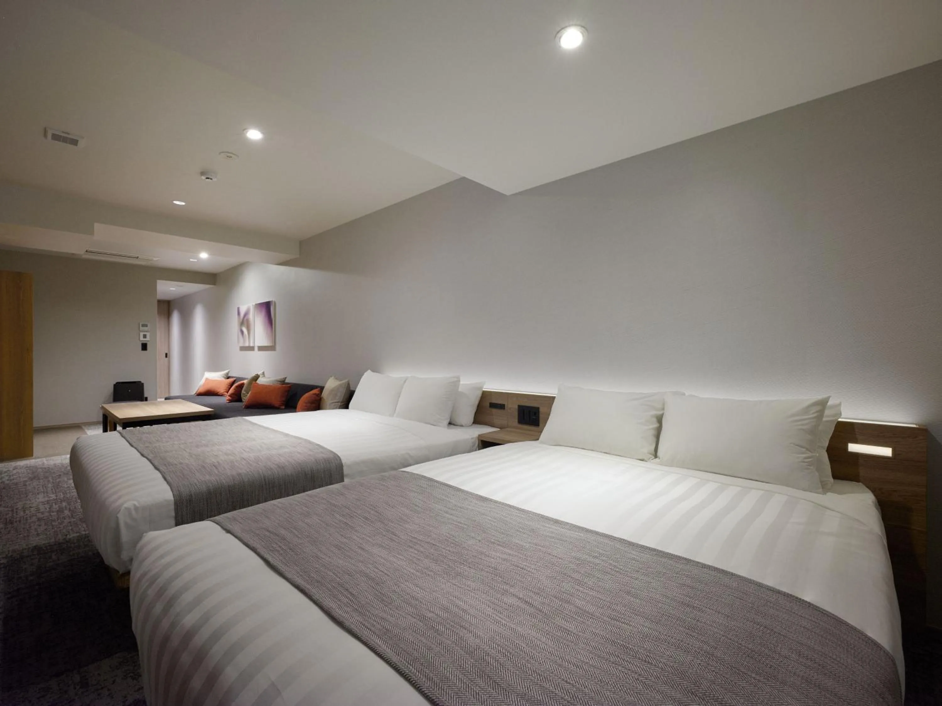 Bed in Premium Apart MONday GINZA EAST