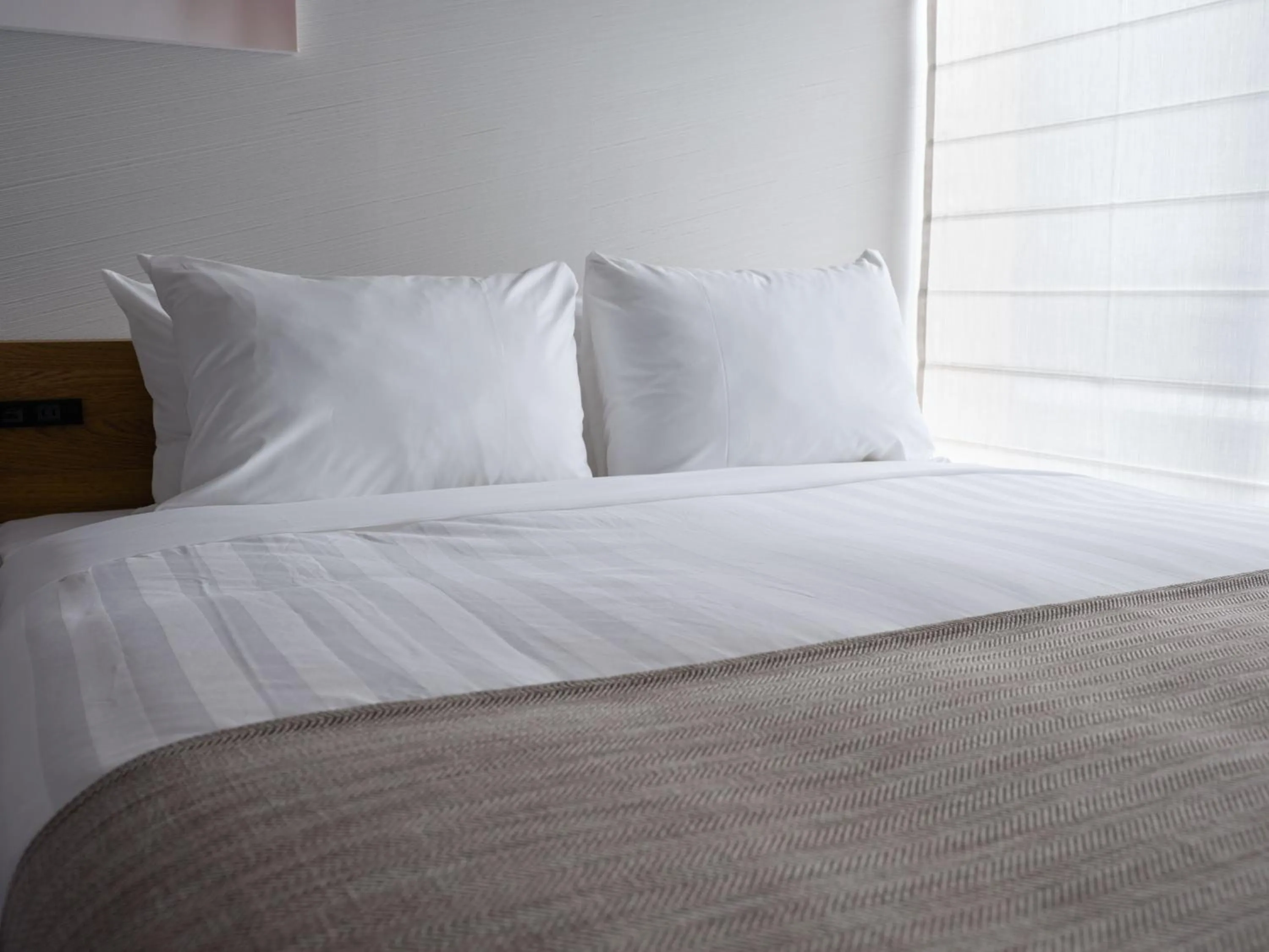 Bed in Premium Apart MONday GINZA EAST