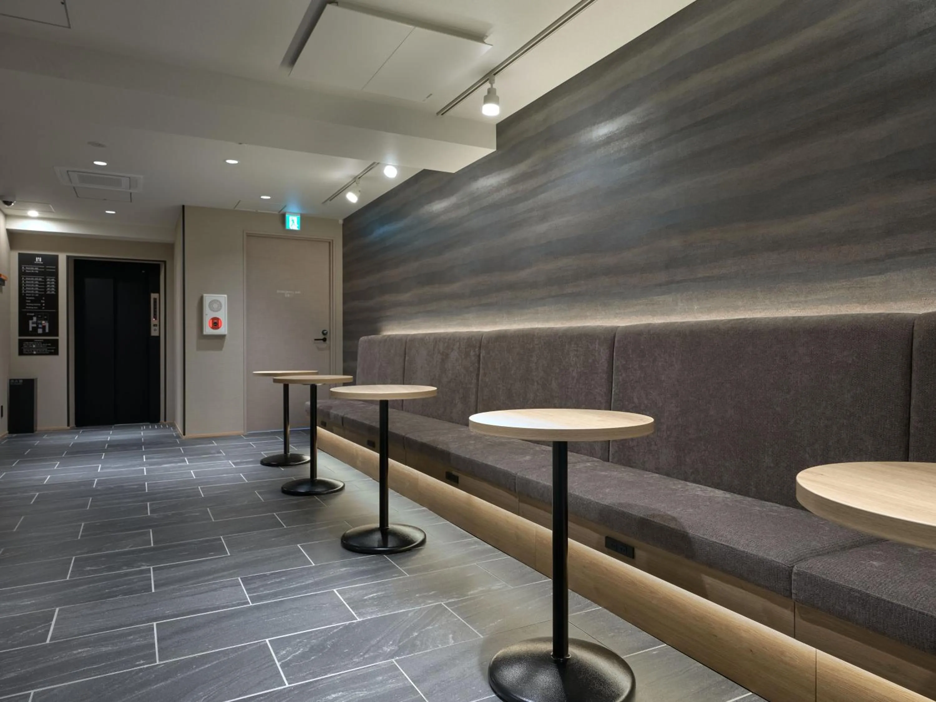 Premium Apart MONday GINZA EAST