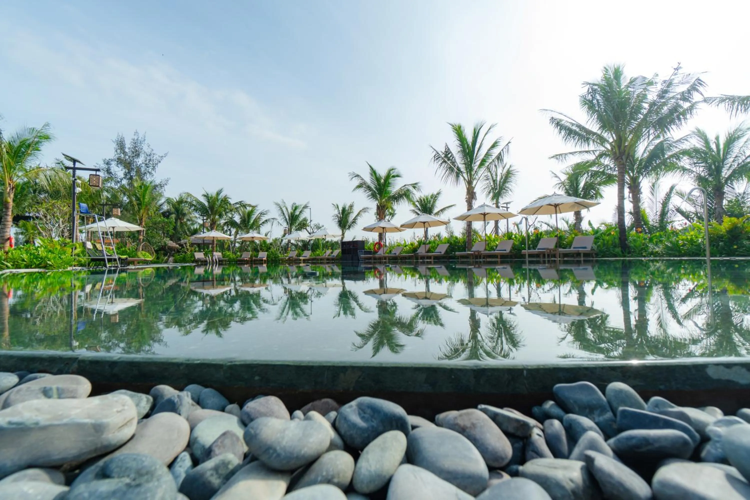 Swimming pool in Nesta Hoian Resort & Spa