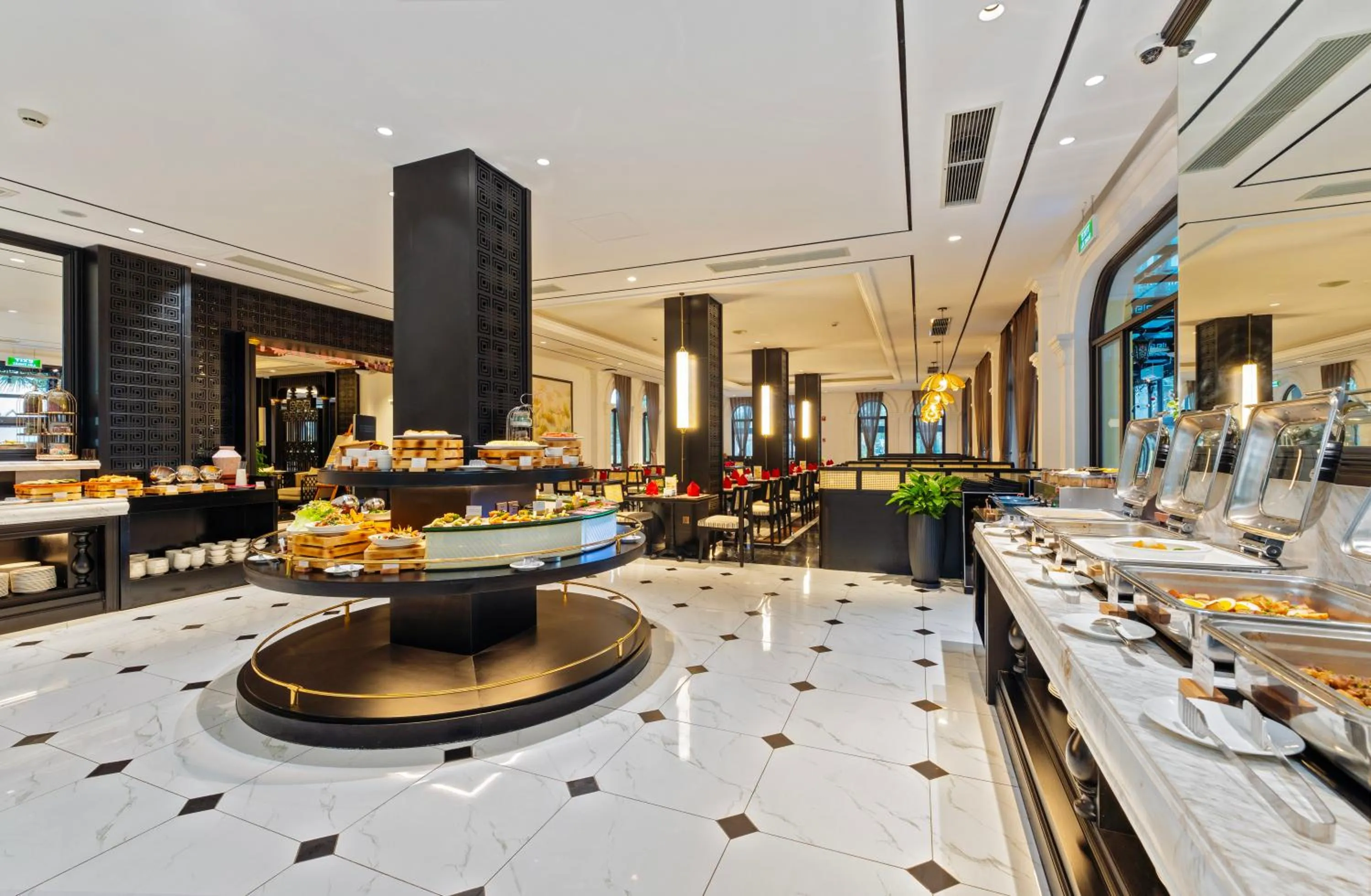 Restaurant/places to eat in Nesta Hoian Resort & Spa