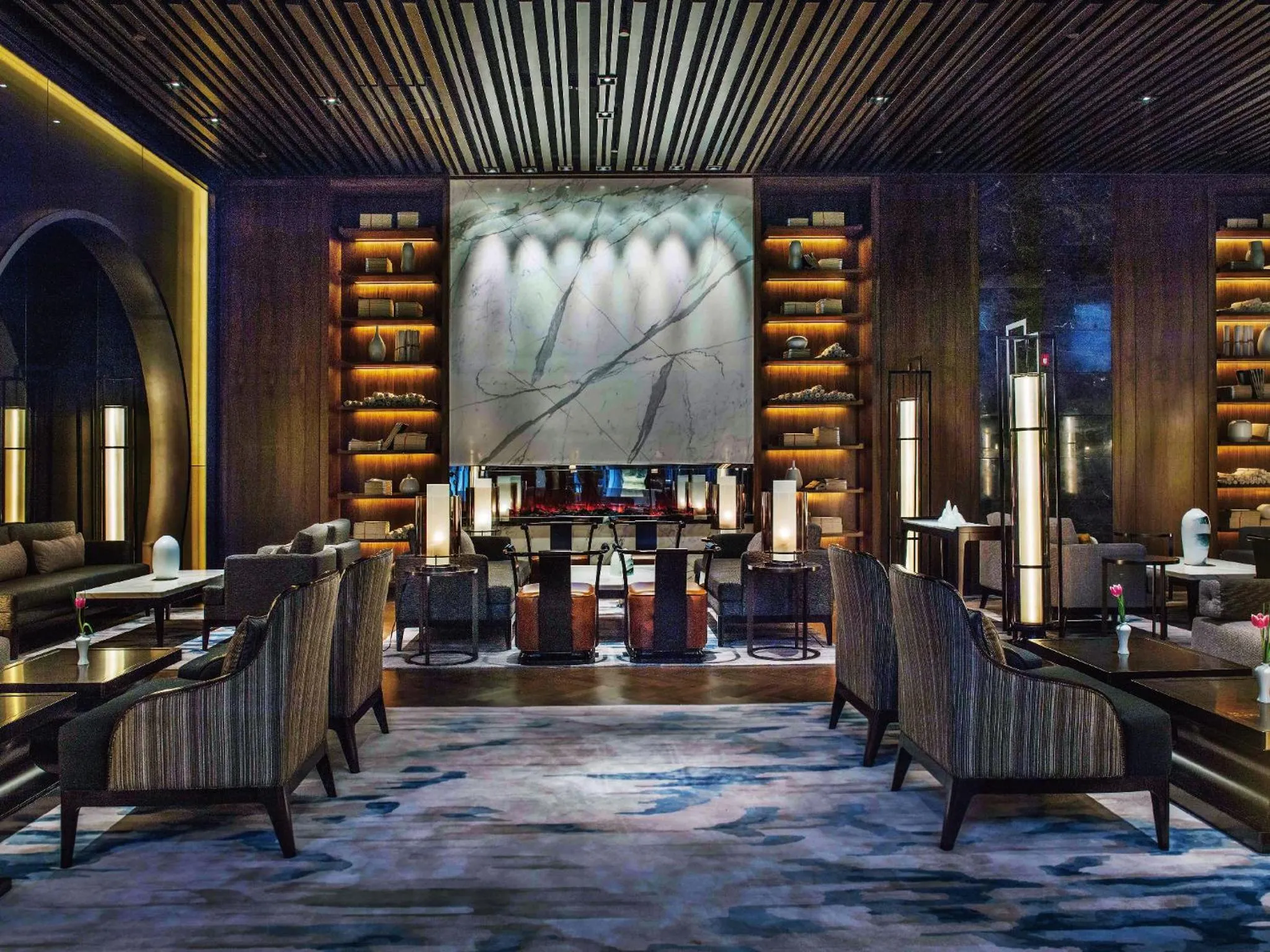 Communal lounge/ TV room in NUO Hotel Beijing