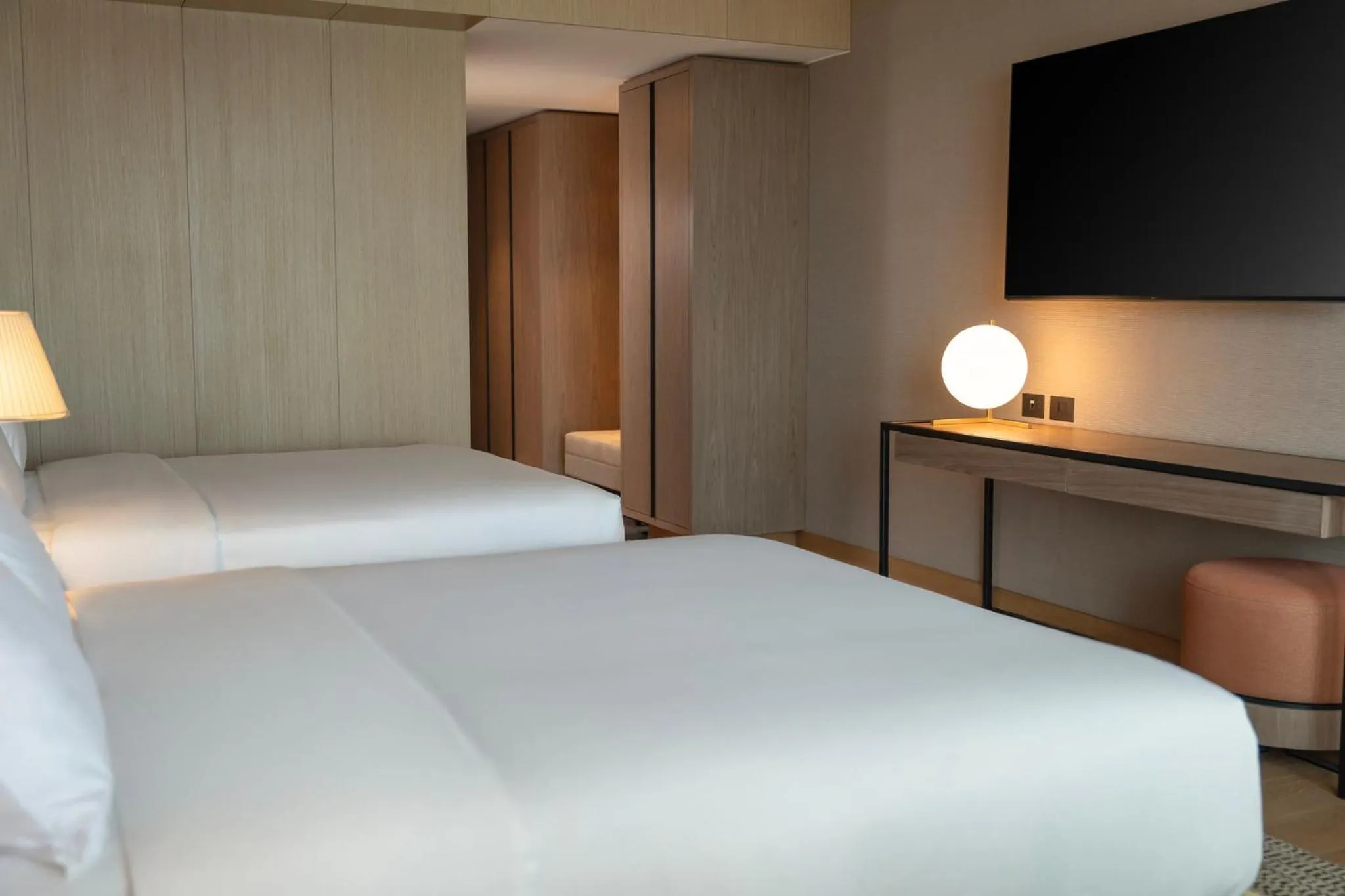 Photo of the whole room, Bed in InterContinental Hotels Real Lima Miraflores by IHG