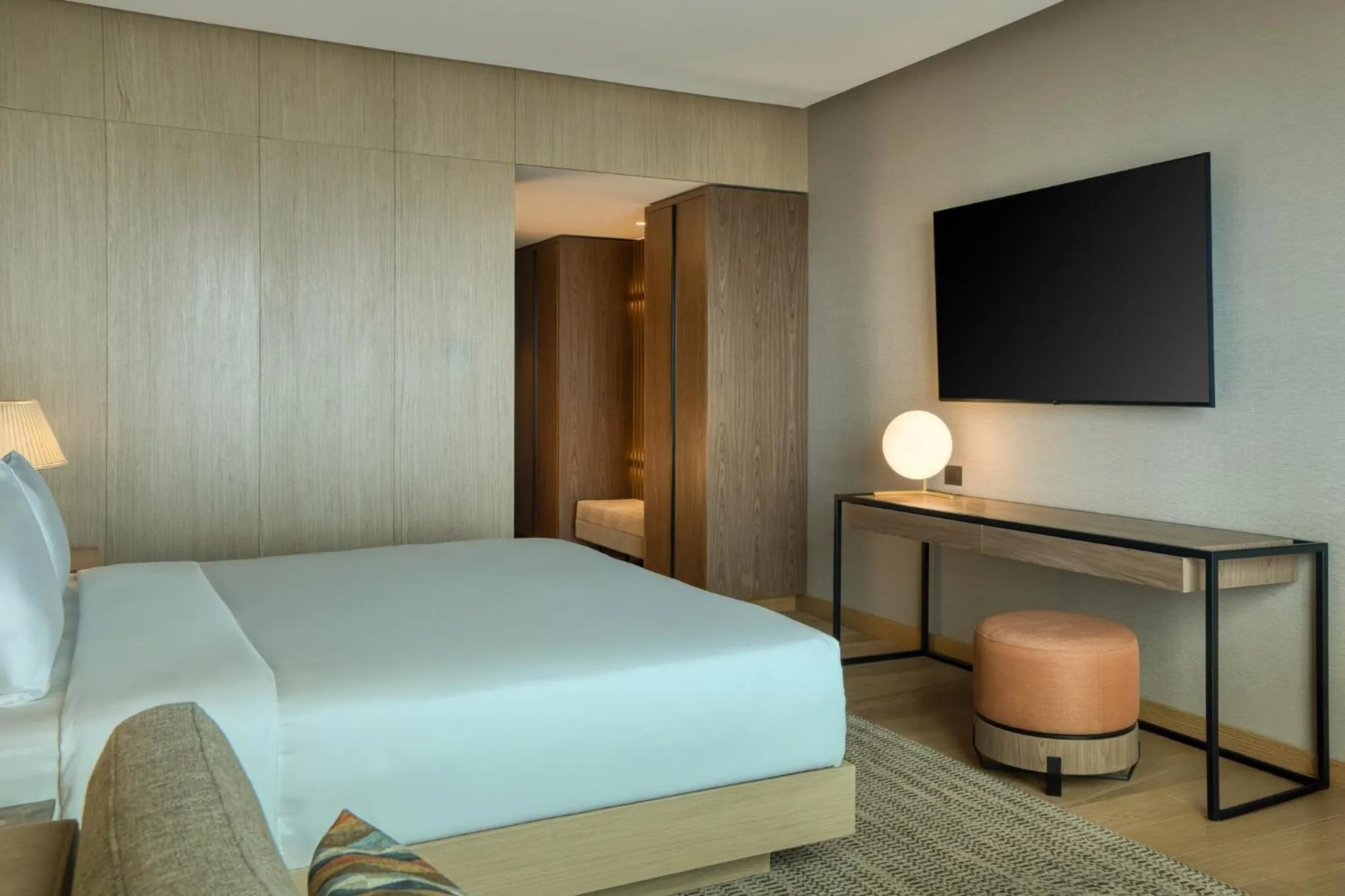 Photo of the whole room, Bed in InterContinental Hotels Real Lima Miraflores by IHG