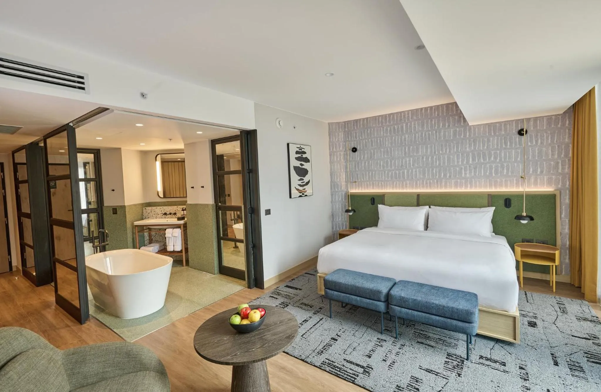 Photo of the whole room in Hotel Indigo Lima Miraflores by IHG