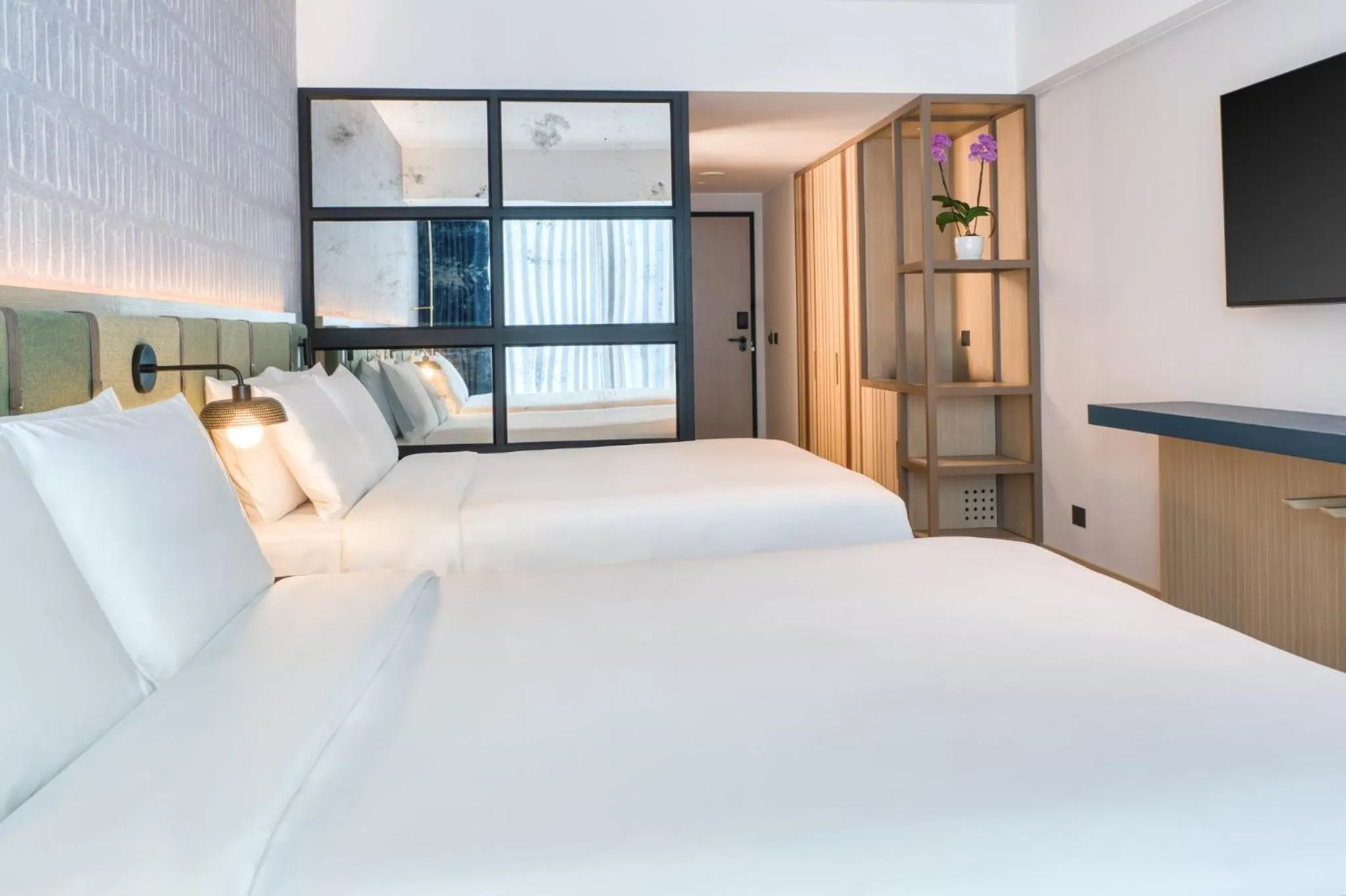 Photo of the whole room in Hotel Indigo Lima Miraflores by IHG