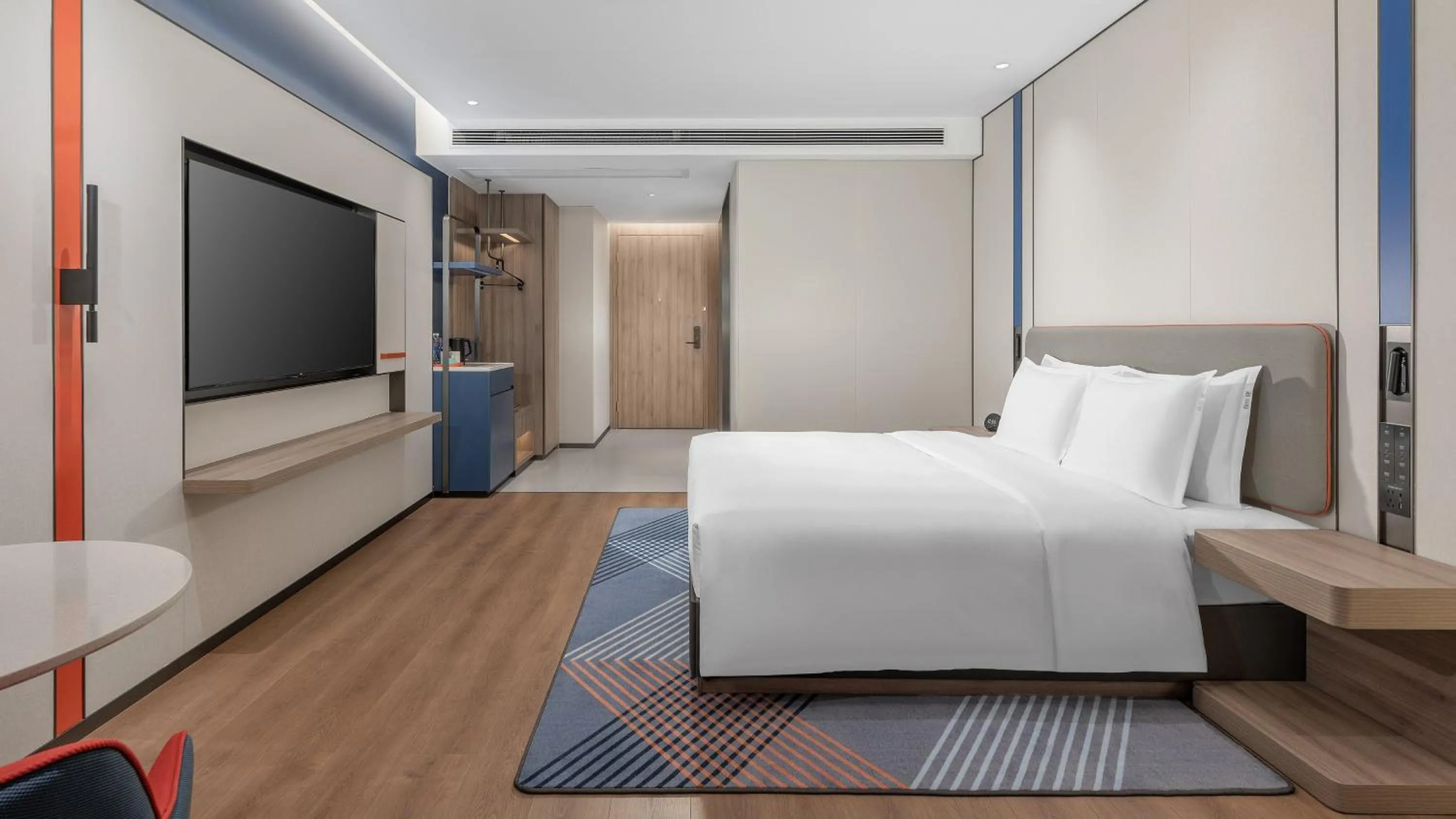 Photo of the whole room, Bed in Holiday Inn Express Chenzhou Suxian by IHG