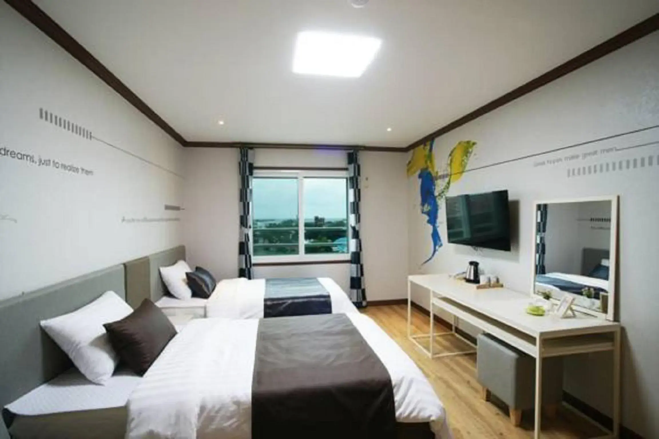 Standard Twin Room in Seongsan Aqua Beach Hotel Standard Twin Room in Seongsan Aqua Beach Hotel