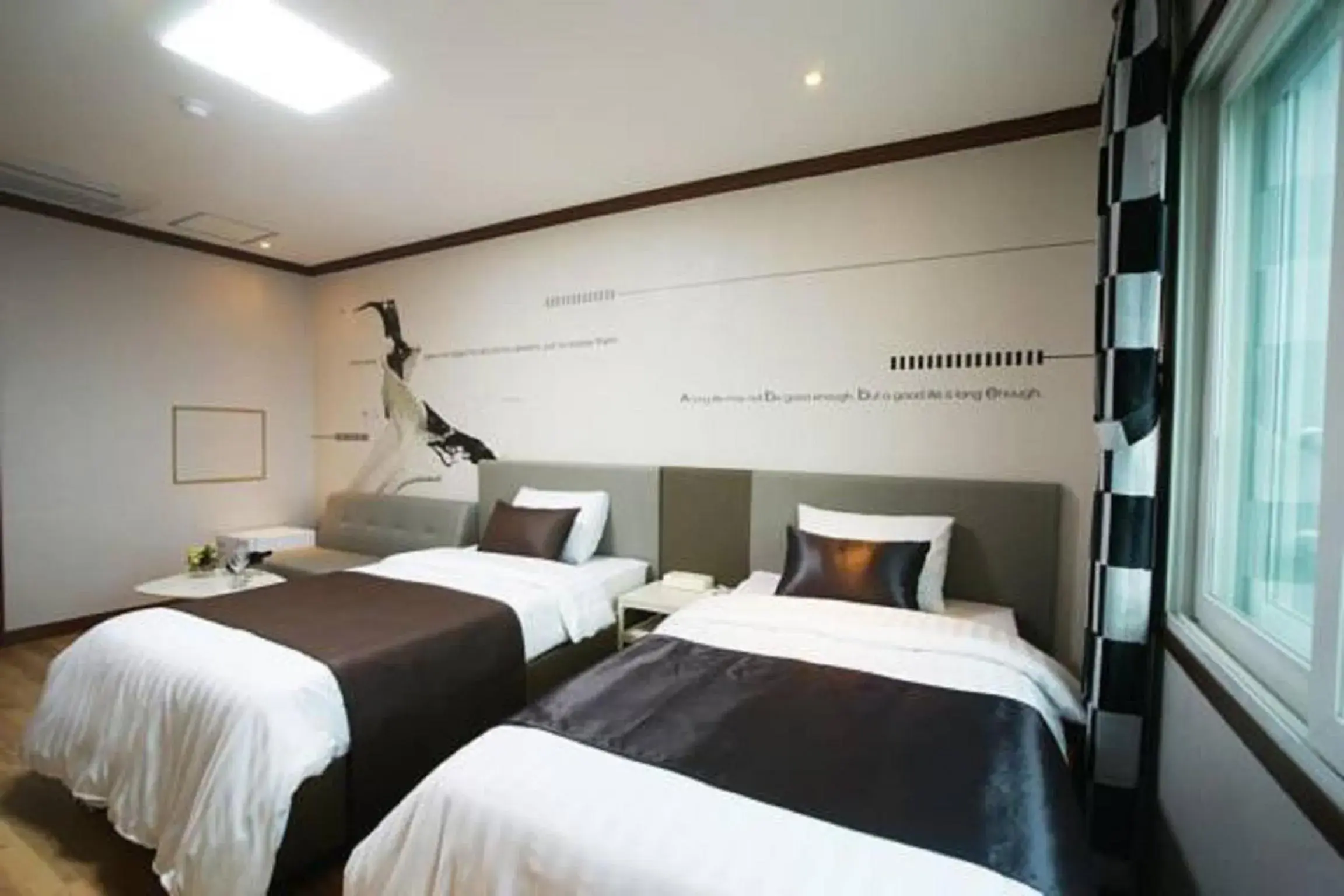 Standard Twin Room in Seongsan Aqua Beach Hotel Standard Twin Room in Seongsan Aqua Beach Hotel