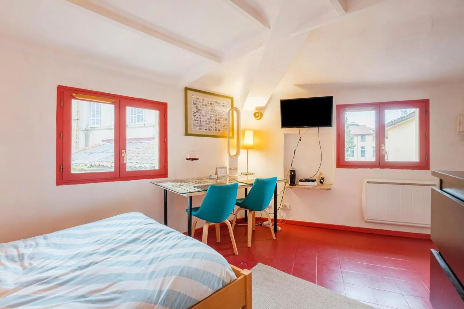 Bedroom, Bed in Finsonius Studios