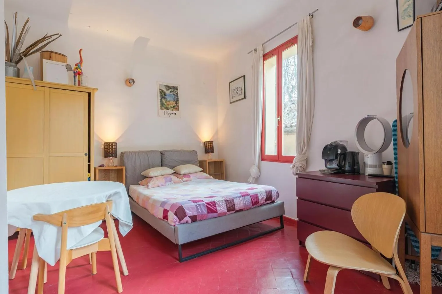 Bed in Finsonius Studios