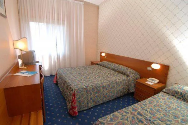 Photo of the whole room, Bed in Villa Luisa