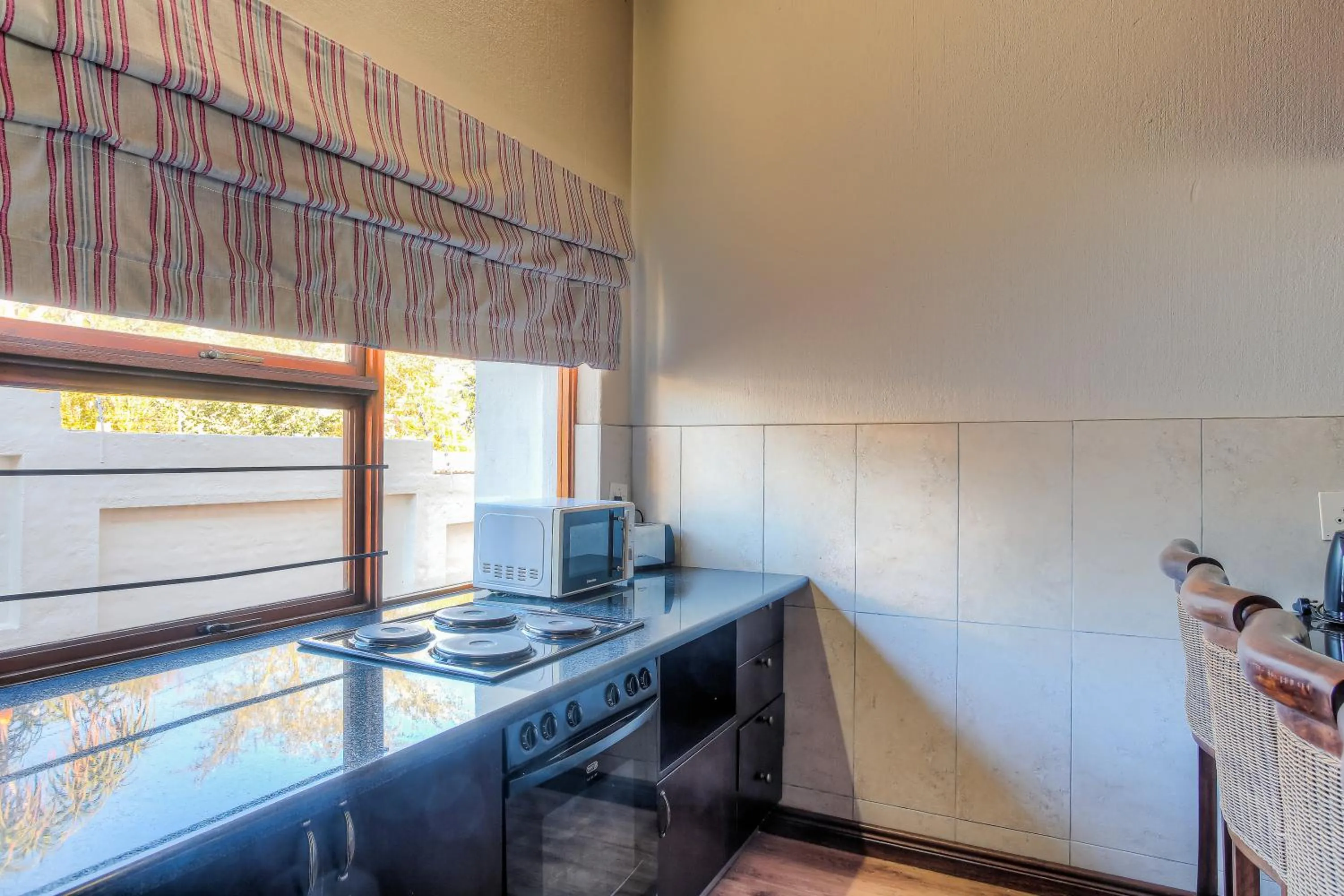 Coffee/tea facilities in Sunninghill Guest Lodges