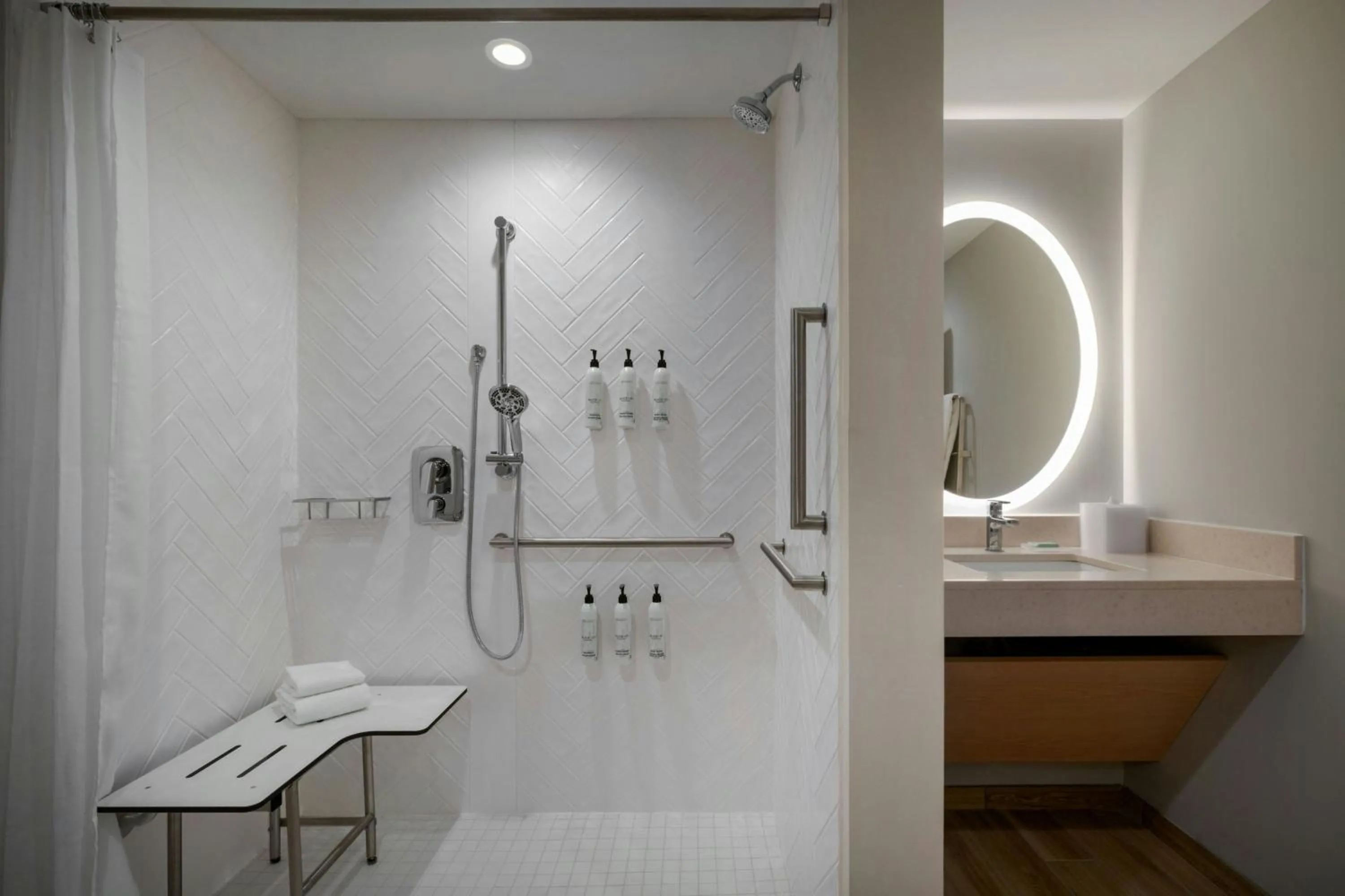 Bathroom in TownePlace Suites by Marriott Lancaster