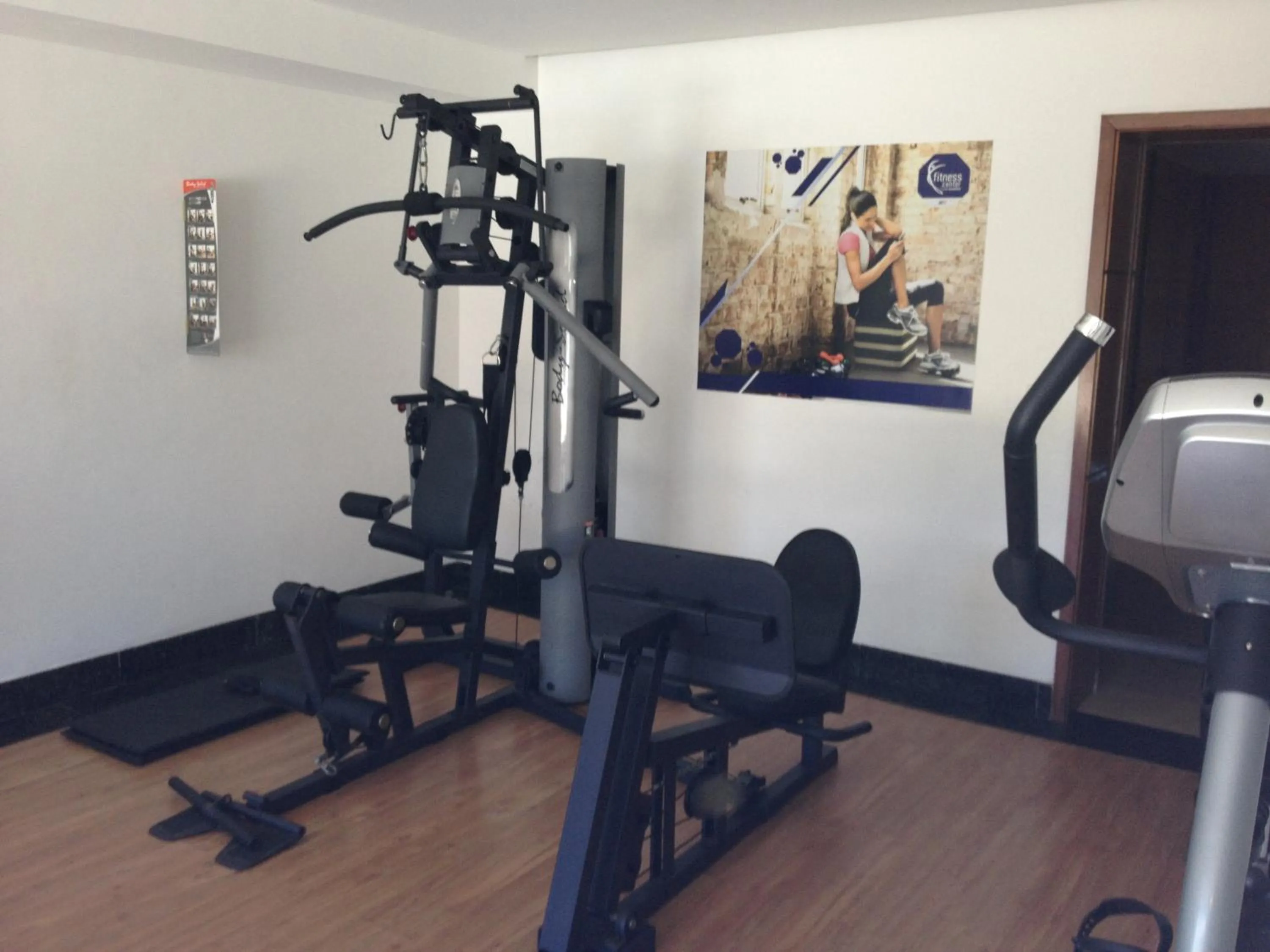 Fitness centre/facilities in Royalty Barra Hotel
