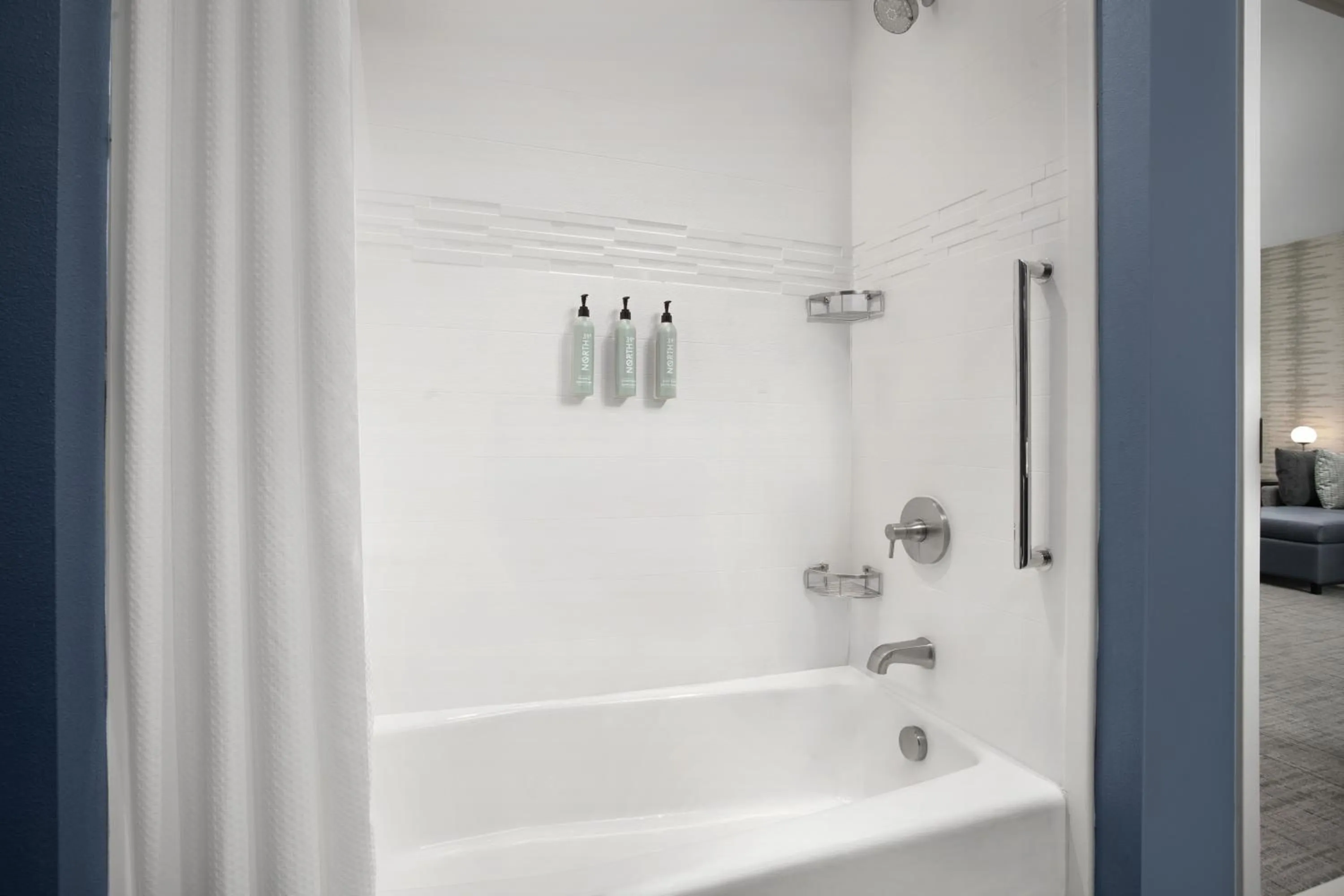 Shower in Residence Inn by Marriott San Antonio SeaWorld /Westover Hills