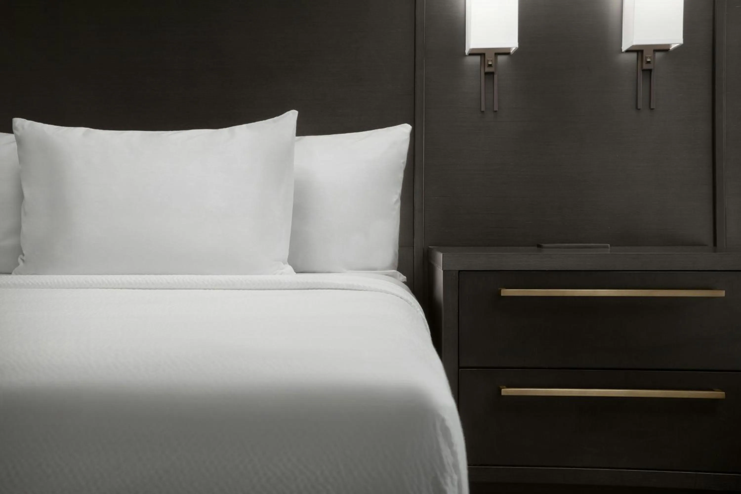 Photo of the whole room, Bed in Residence Inn by Marriott San Antonio SeaWorld /Westover Hills