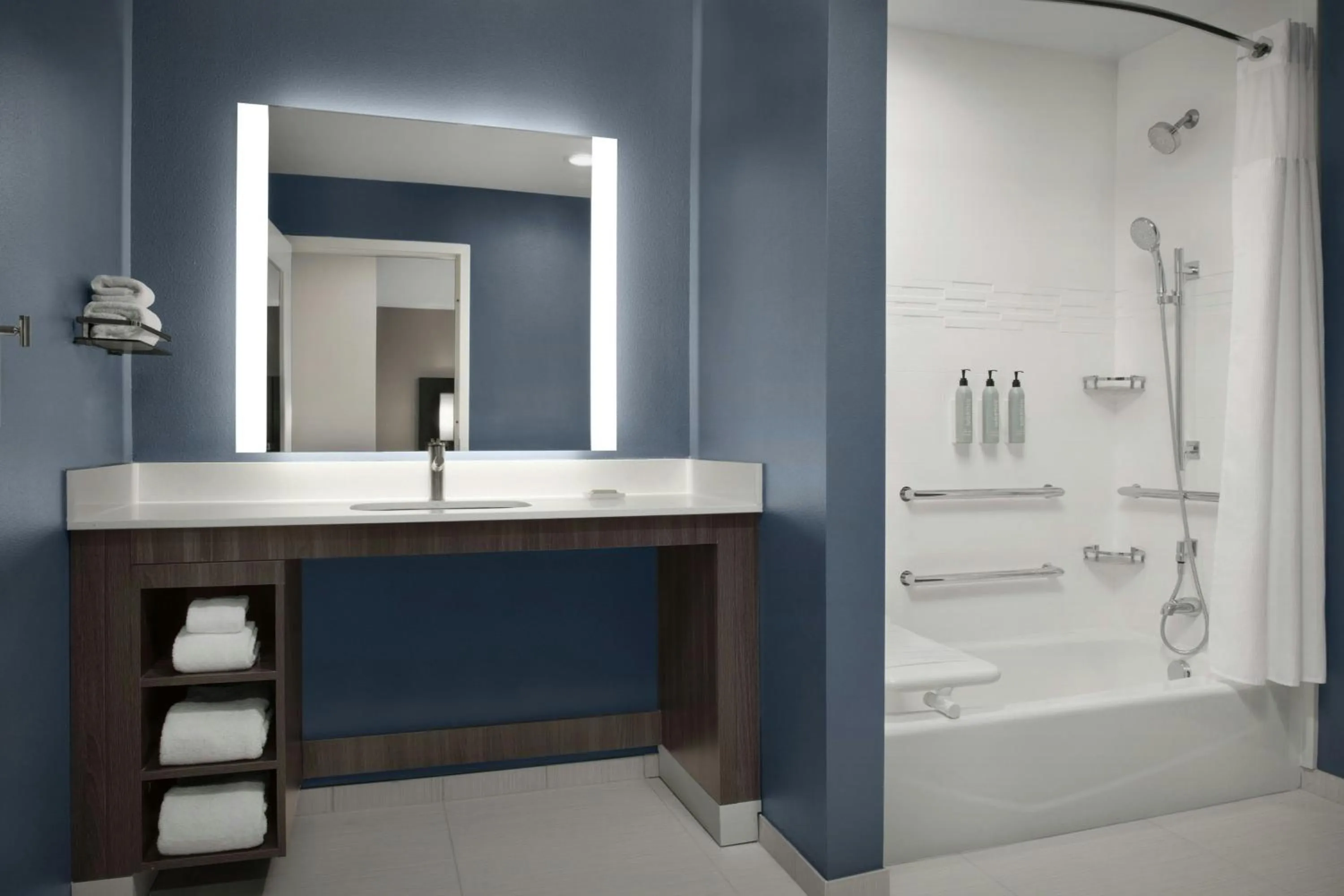 Photo of the whole room in Residence Inn by Marriott San Antonio SeaWorld /Westover Hills