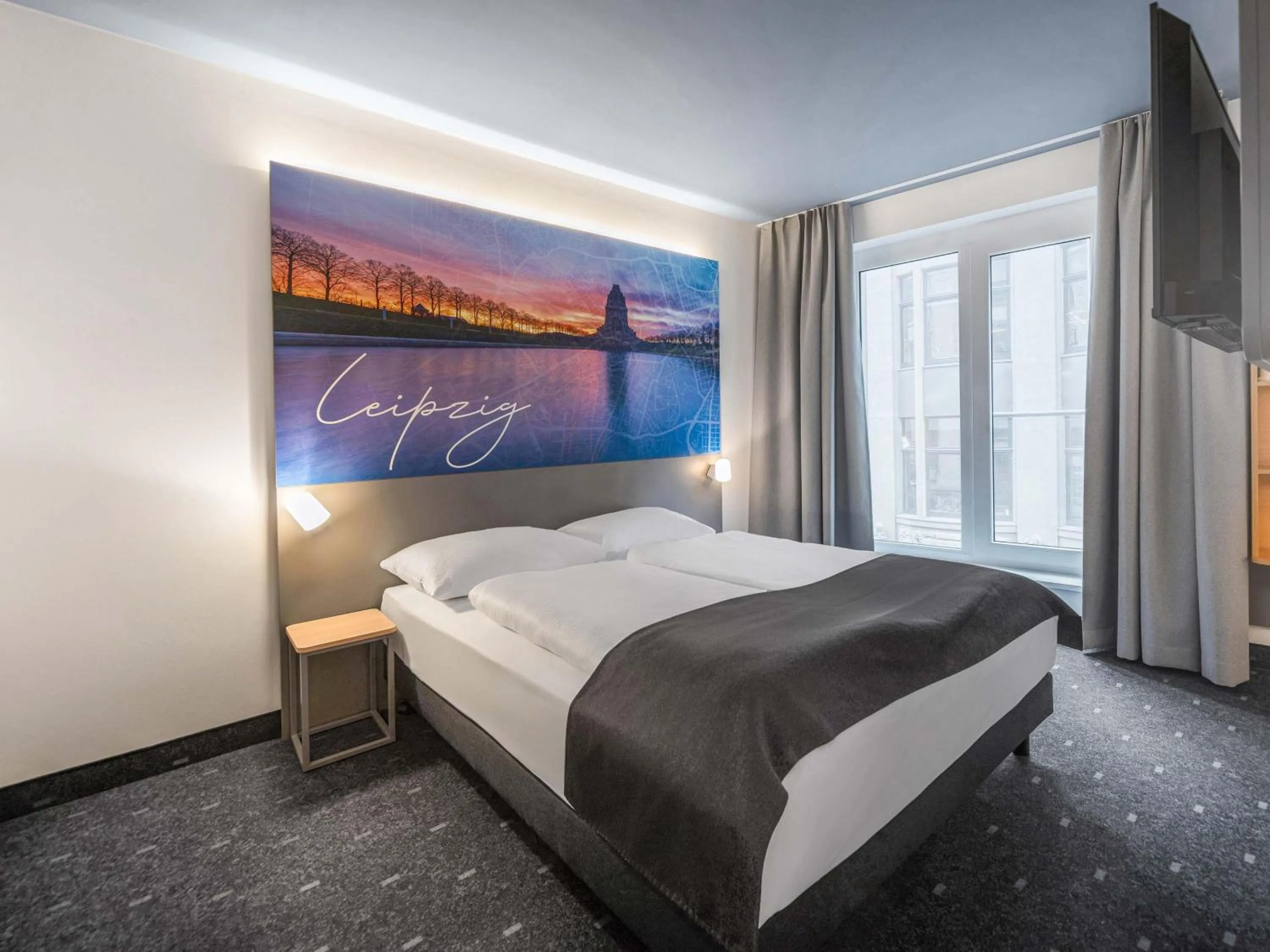 Photo of the whole room, Bed in B&B Hotel Leipzig-City