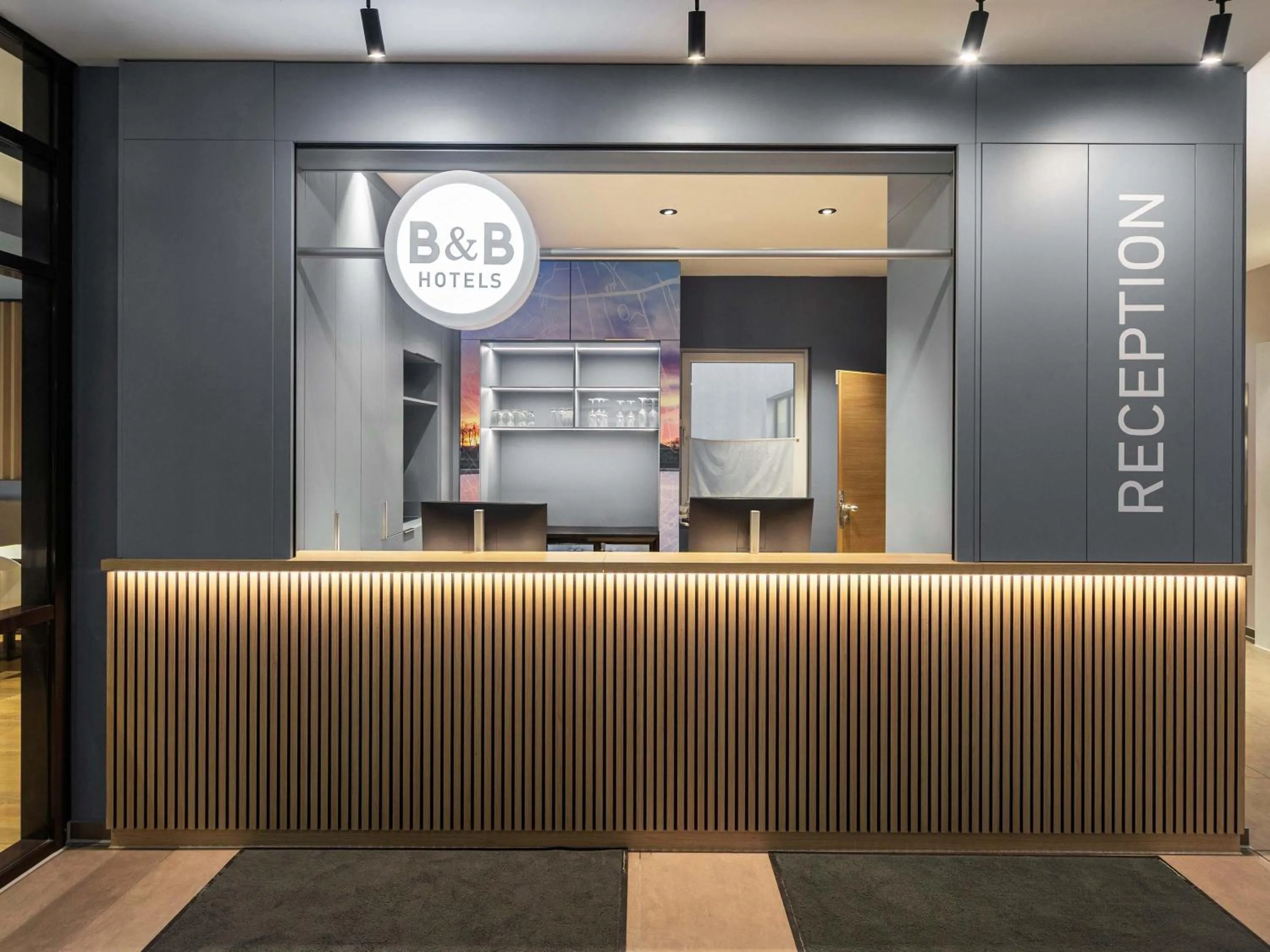 Lobby or reception in B&B Hotel Leipzig-City