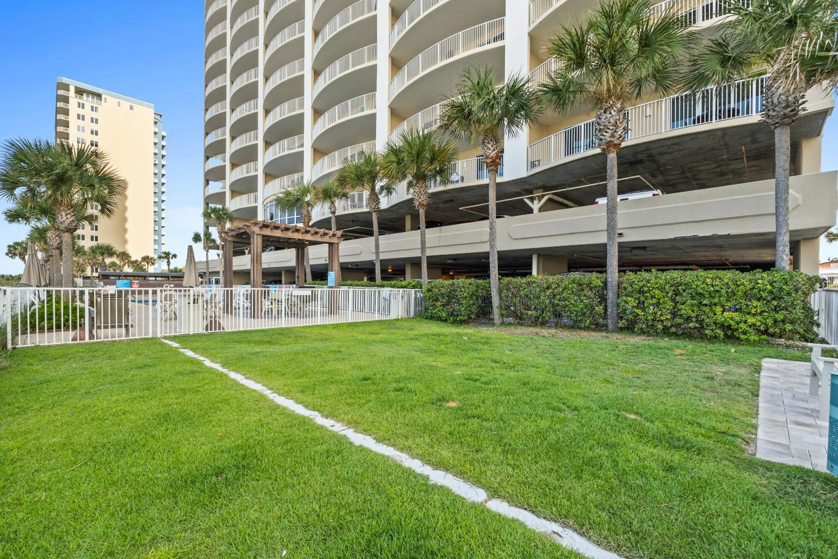 Area and facilities in Ocean Villa by Panhandle Getaways