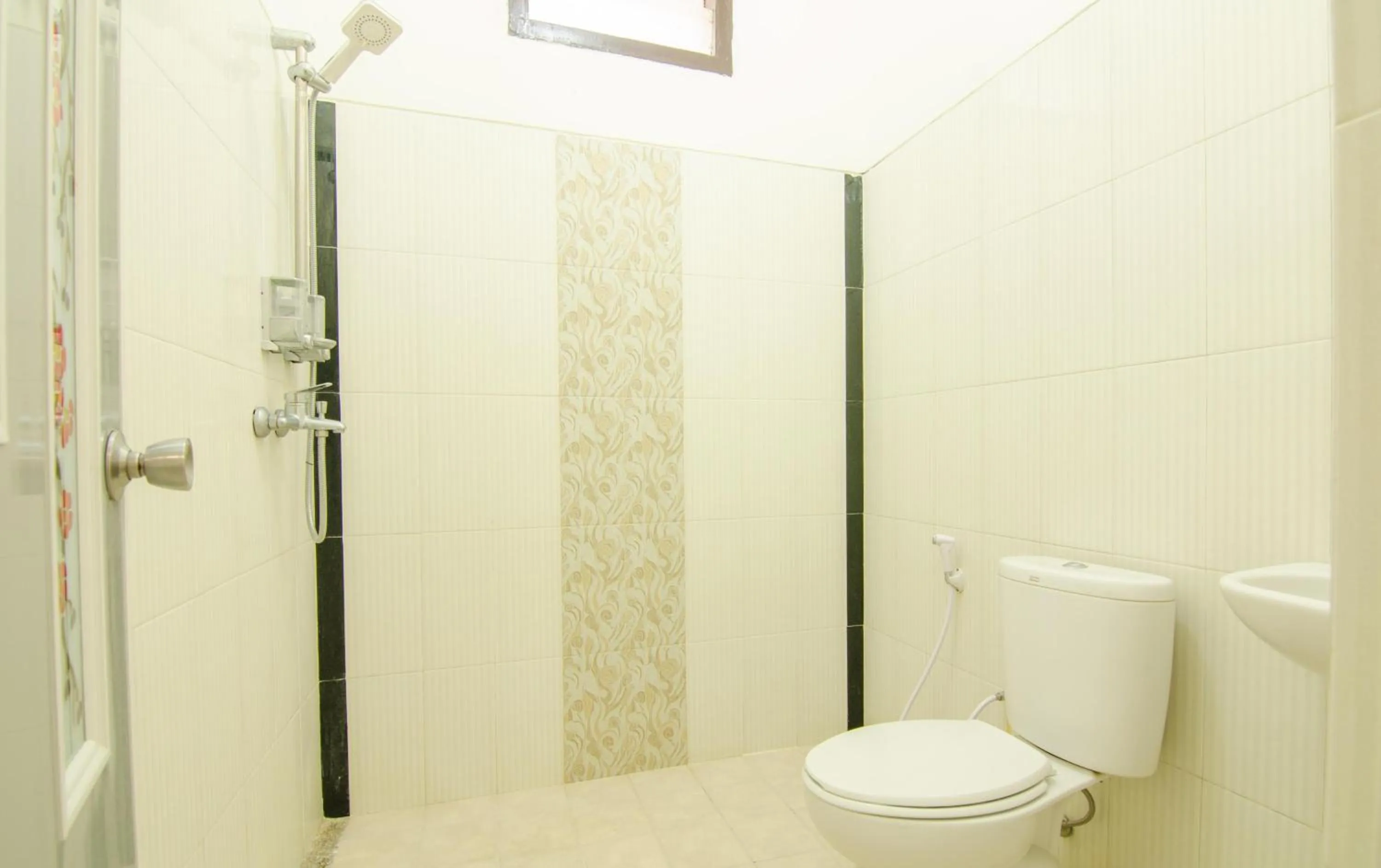 Toilet in shakila guest house