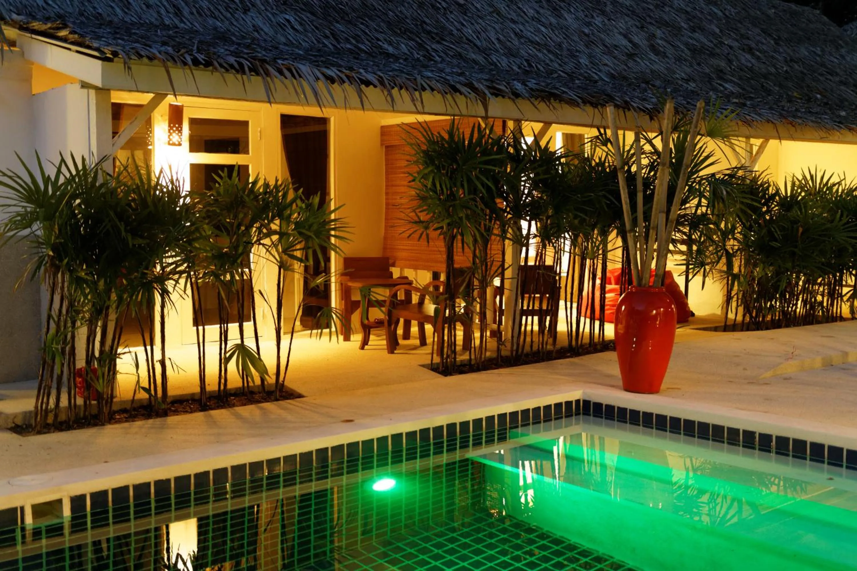 Swimming pool in The White Cottage