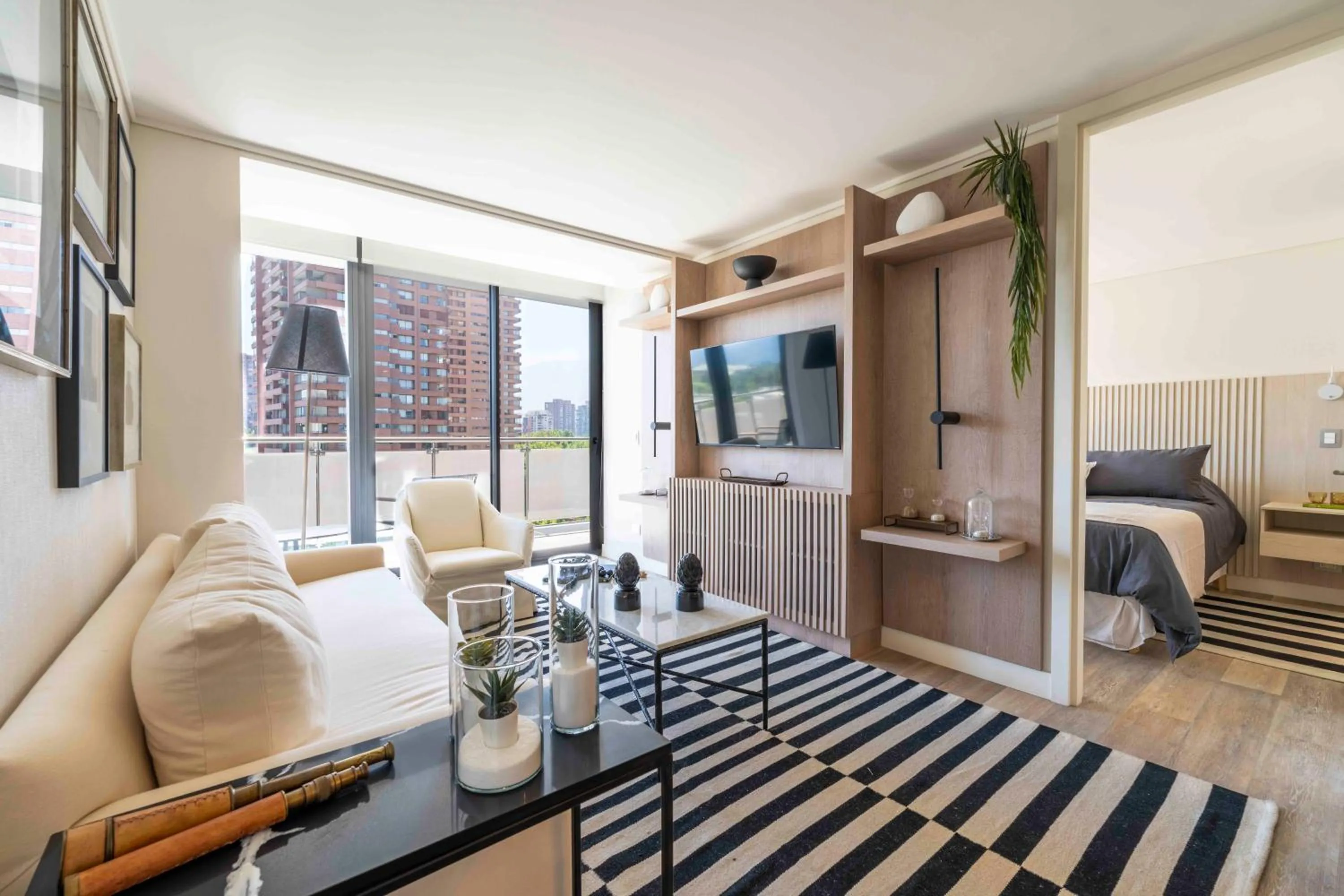 TV and multimedia in Spot Suites