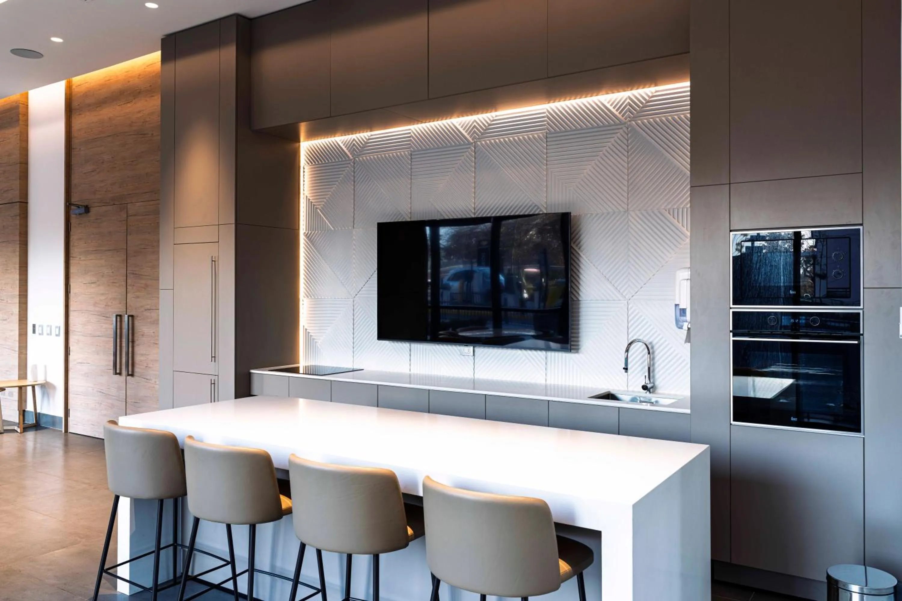 Area and facilities in Spot Suites