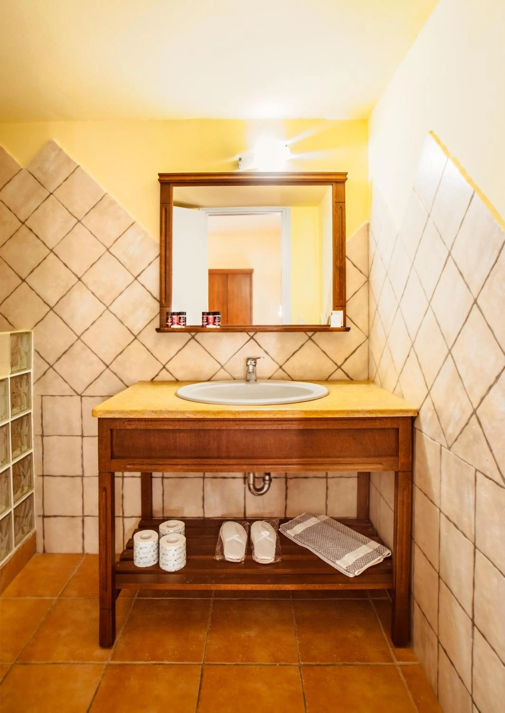 Bathroom in Onar Mani Suites
