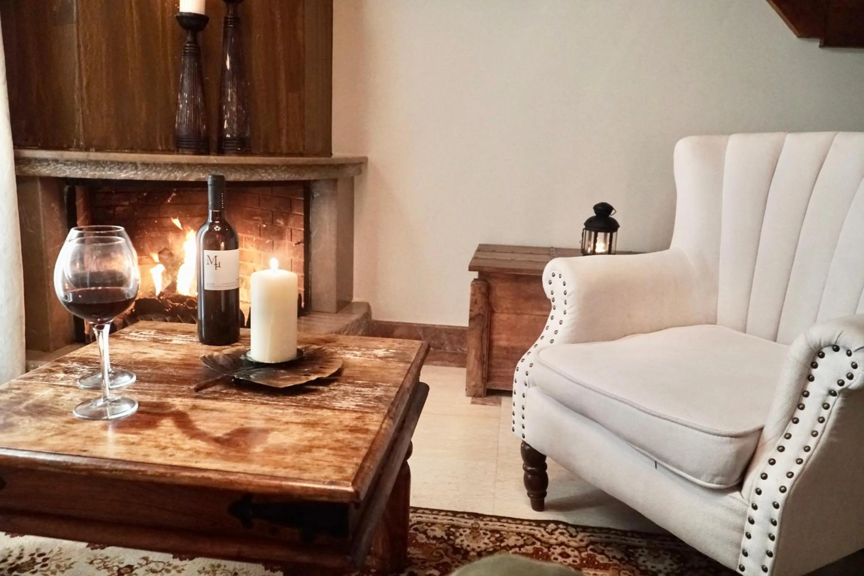 Seating area in Xenonas Iresioni