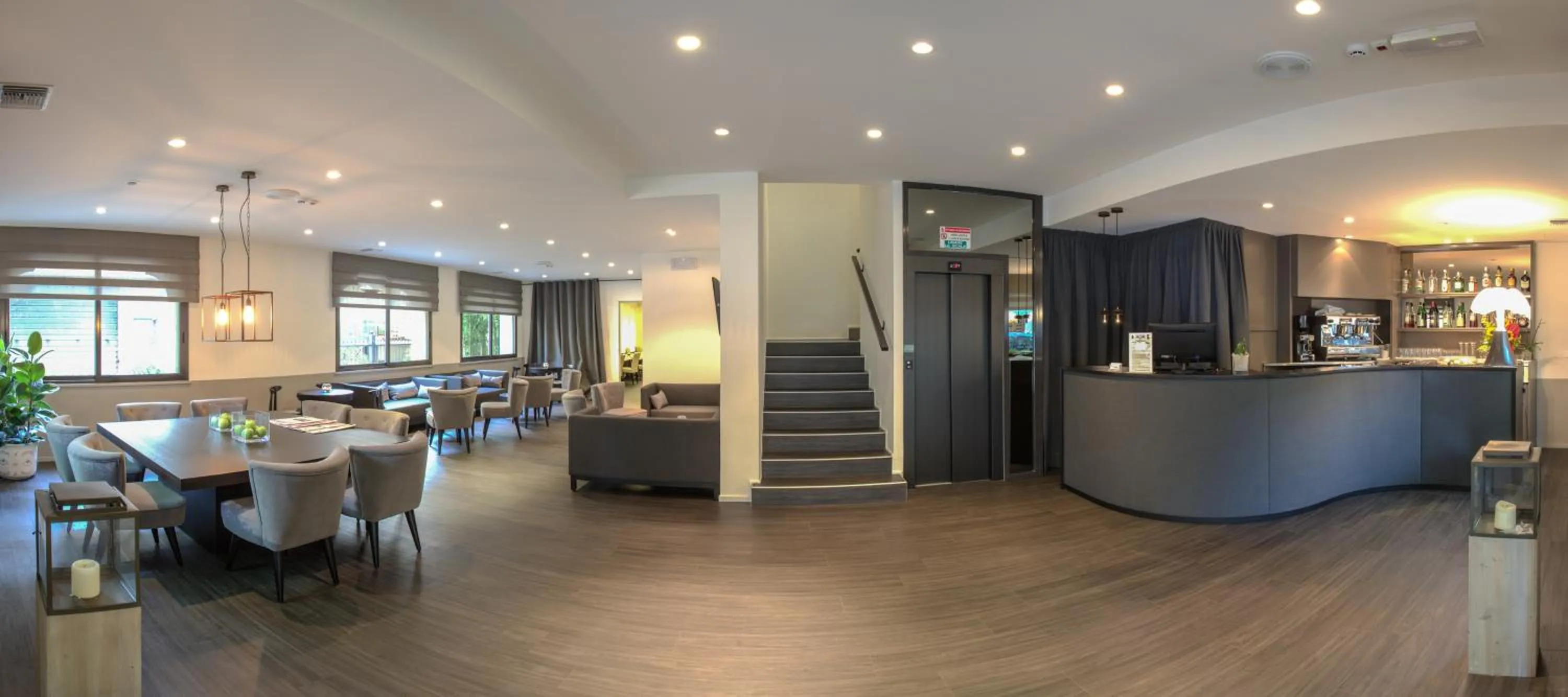 Communal lounge/ TV room in Hotel Cristallo