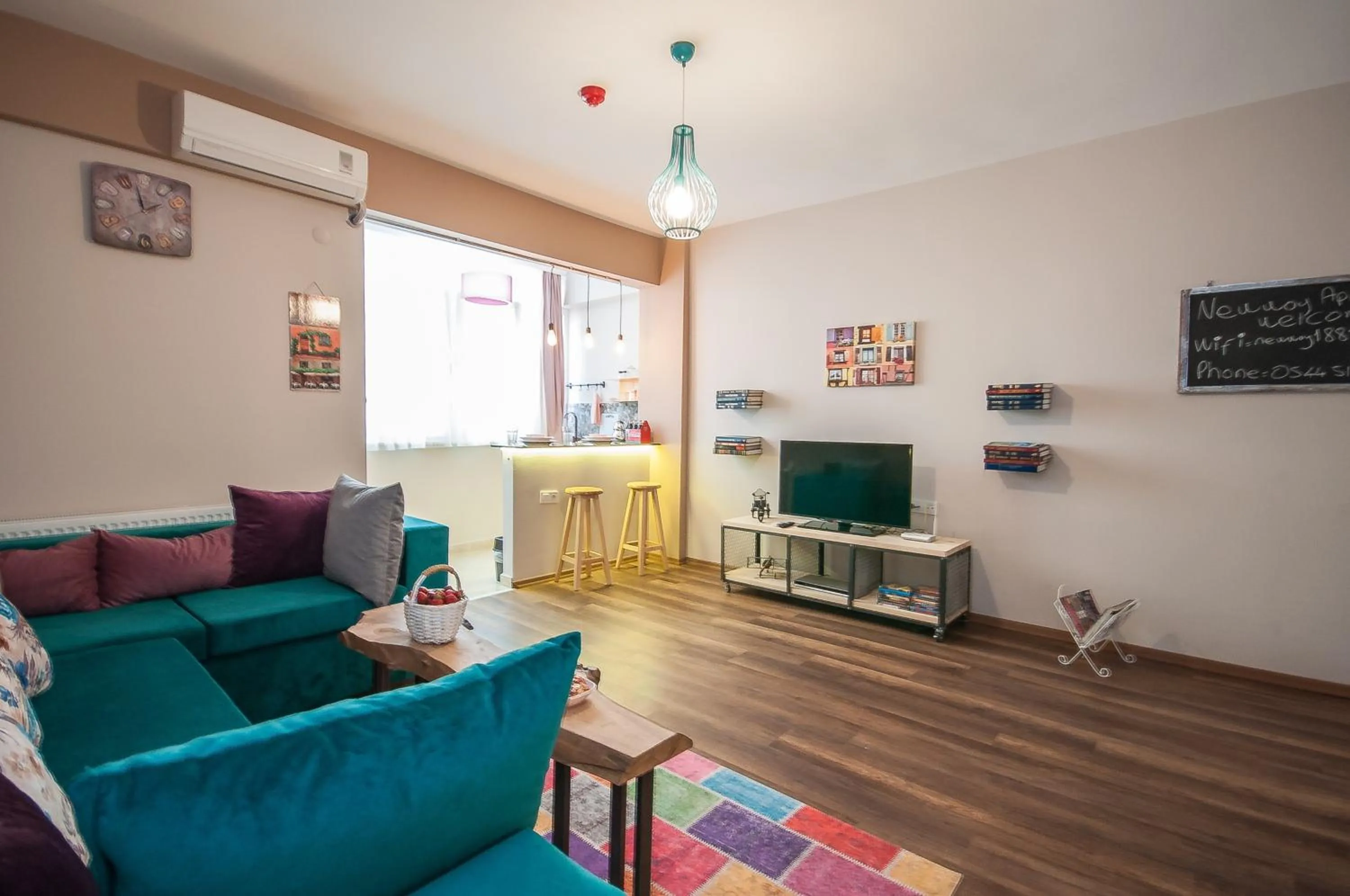 Day in Newway Apartments