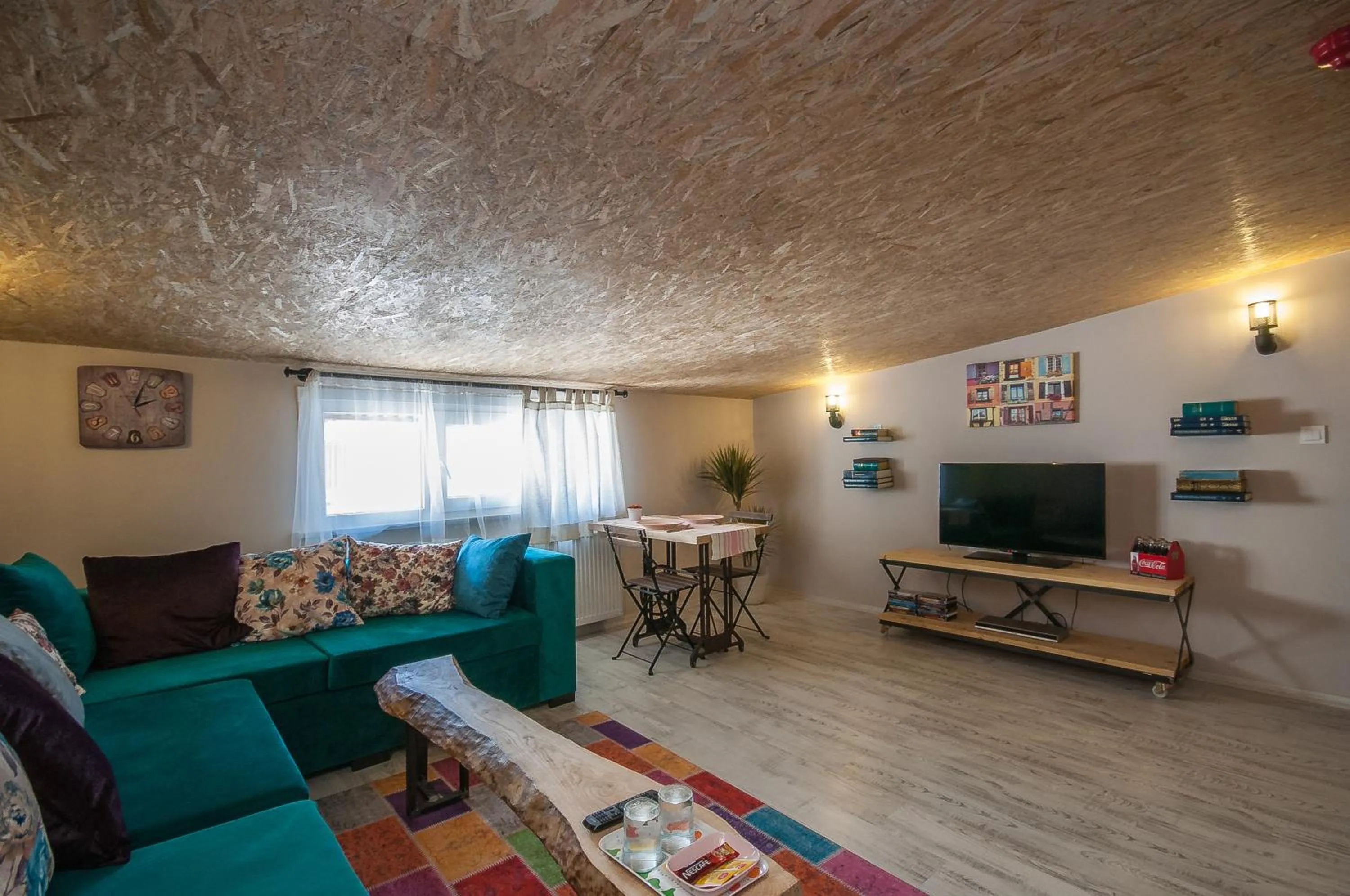 Day in Newway Apartments