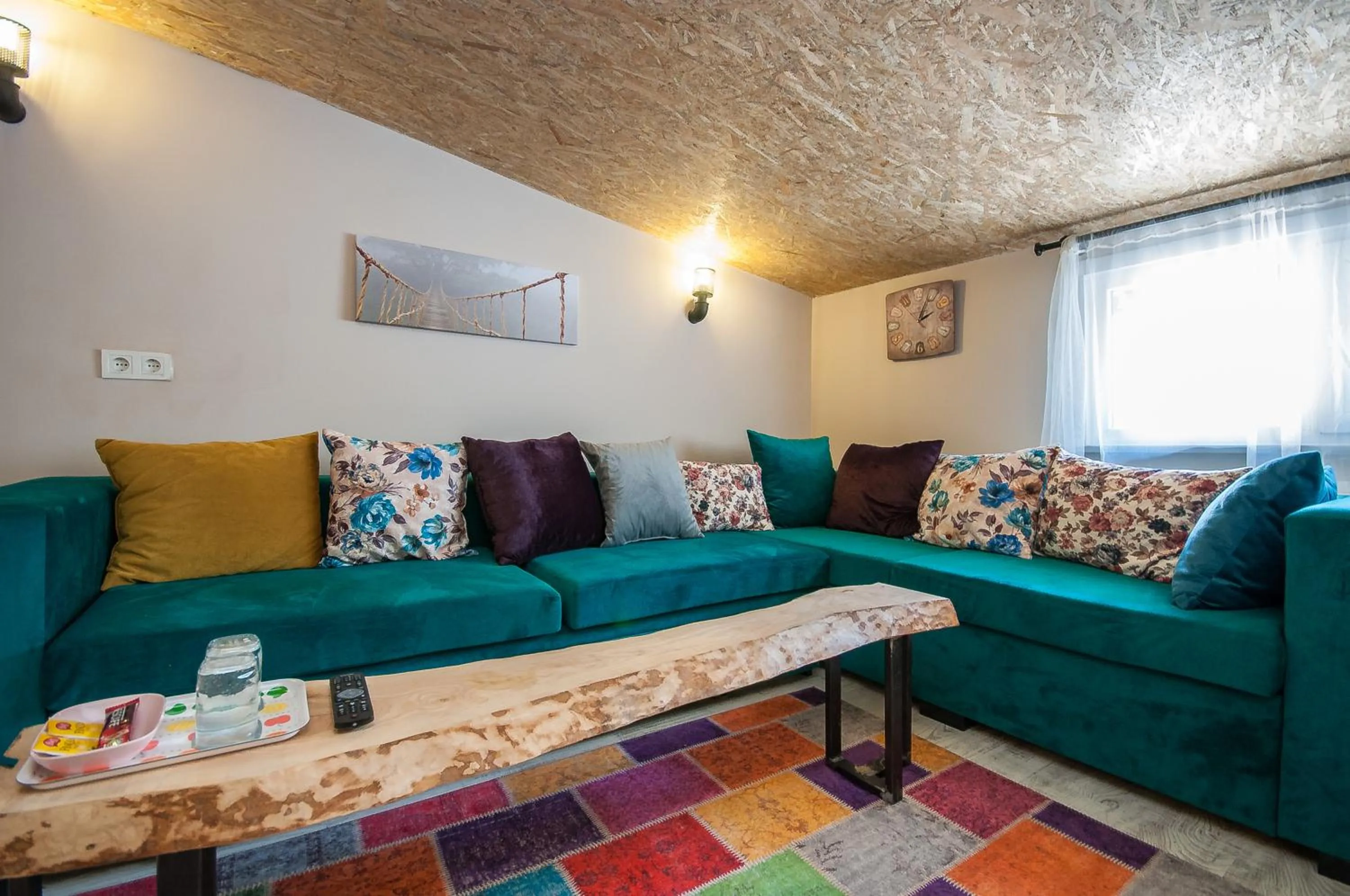 Day in Newway Apartments