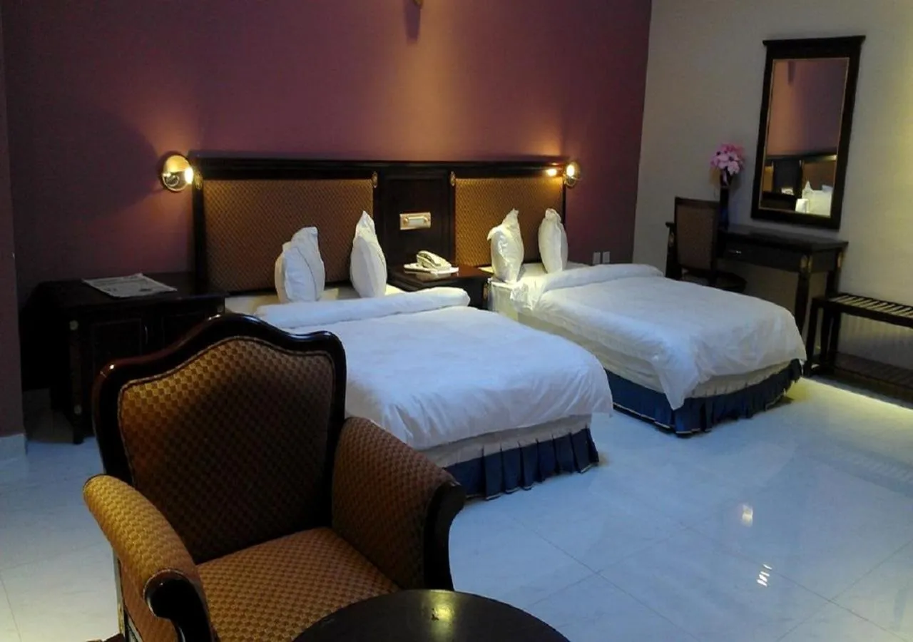 Bed in Sun Beach Hôtel