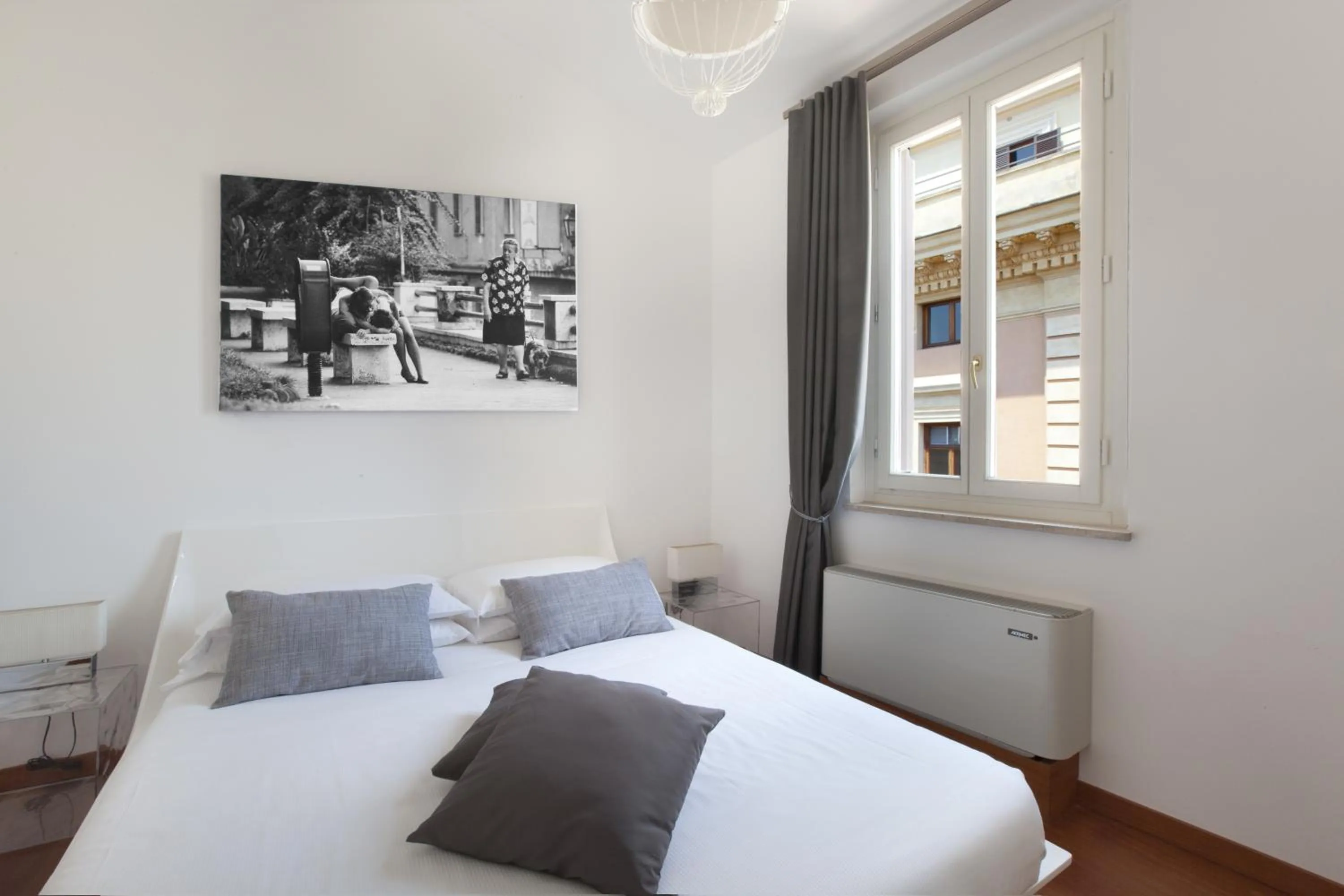 Bedroom, Bed in Oriana Homèl Roma