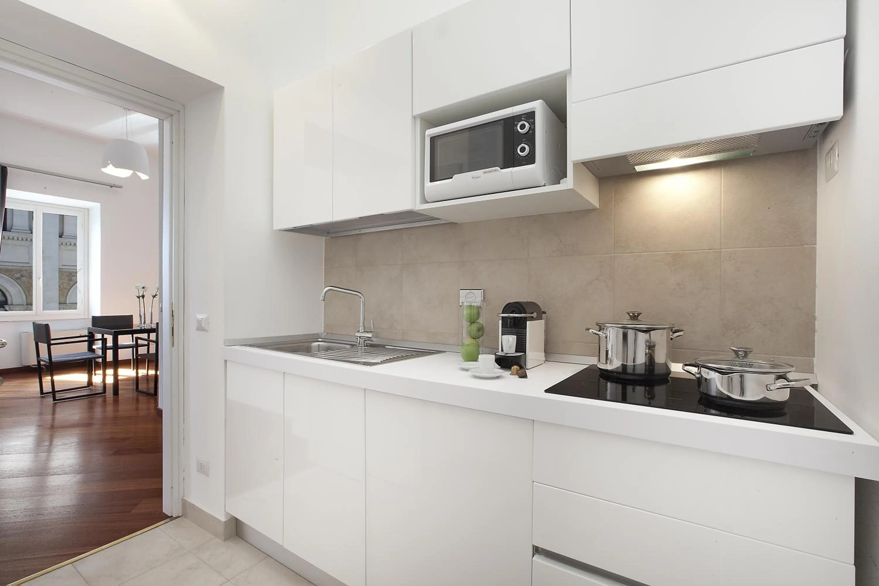 Kitchen or kitchenette in Oriana Homèl Roma