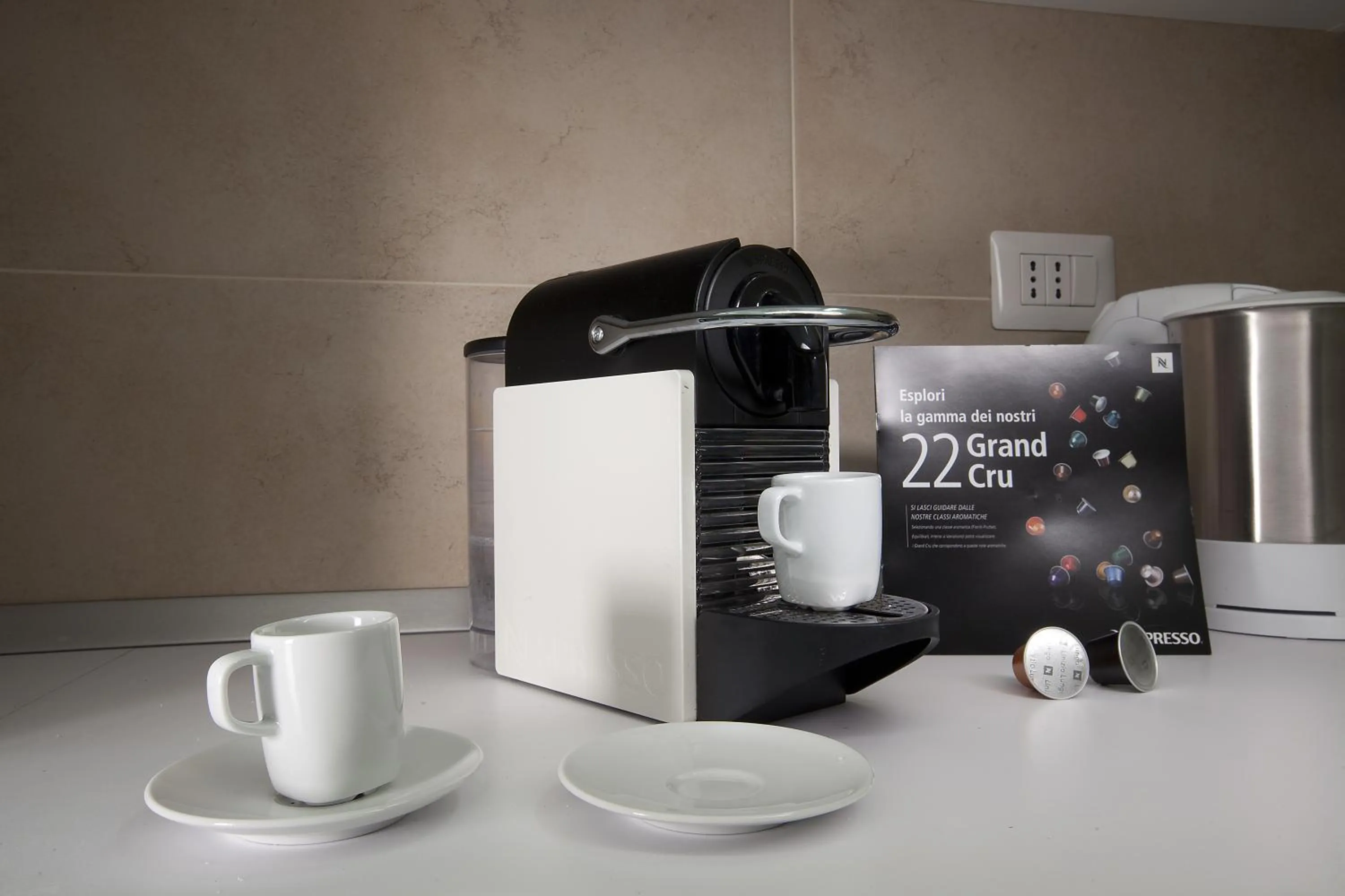 Coffee/tea facilities in Oriana Homèl Roma