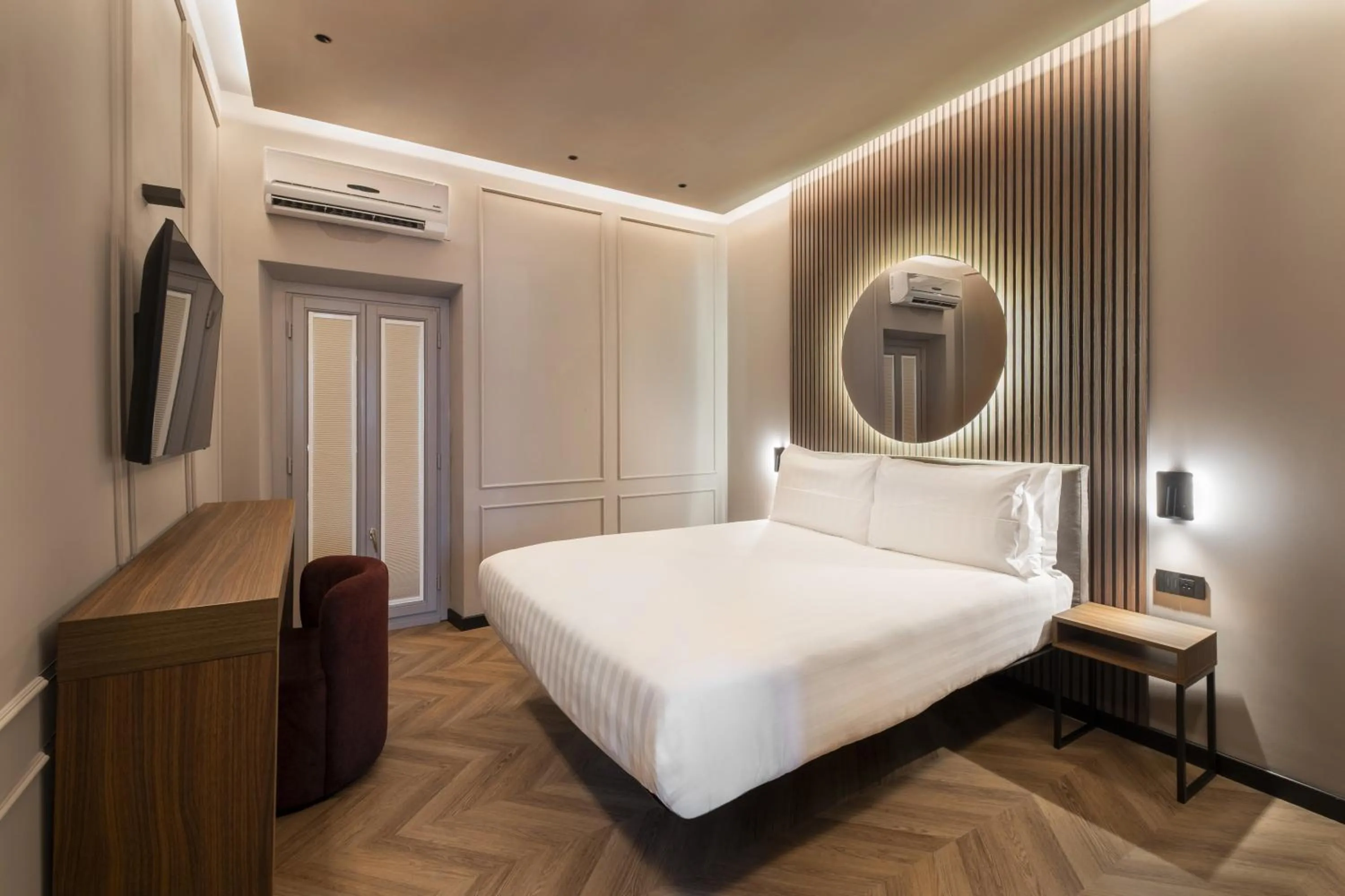 Bed in Oriana Homèl Roma