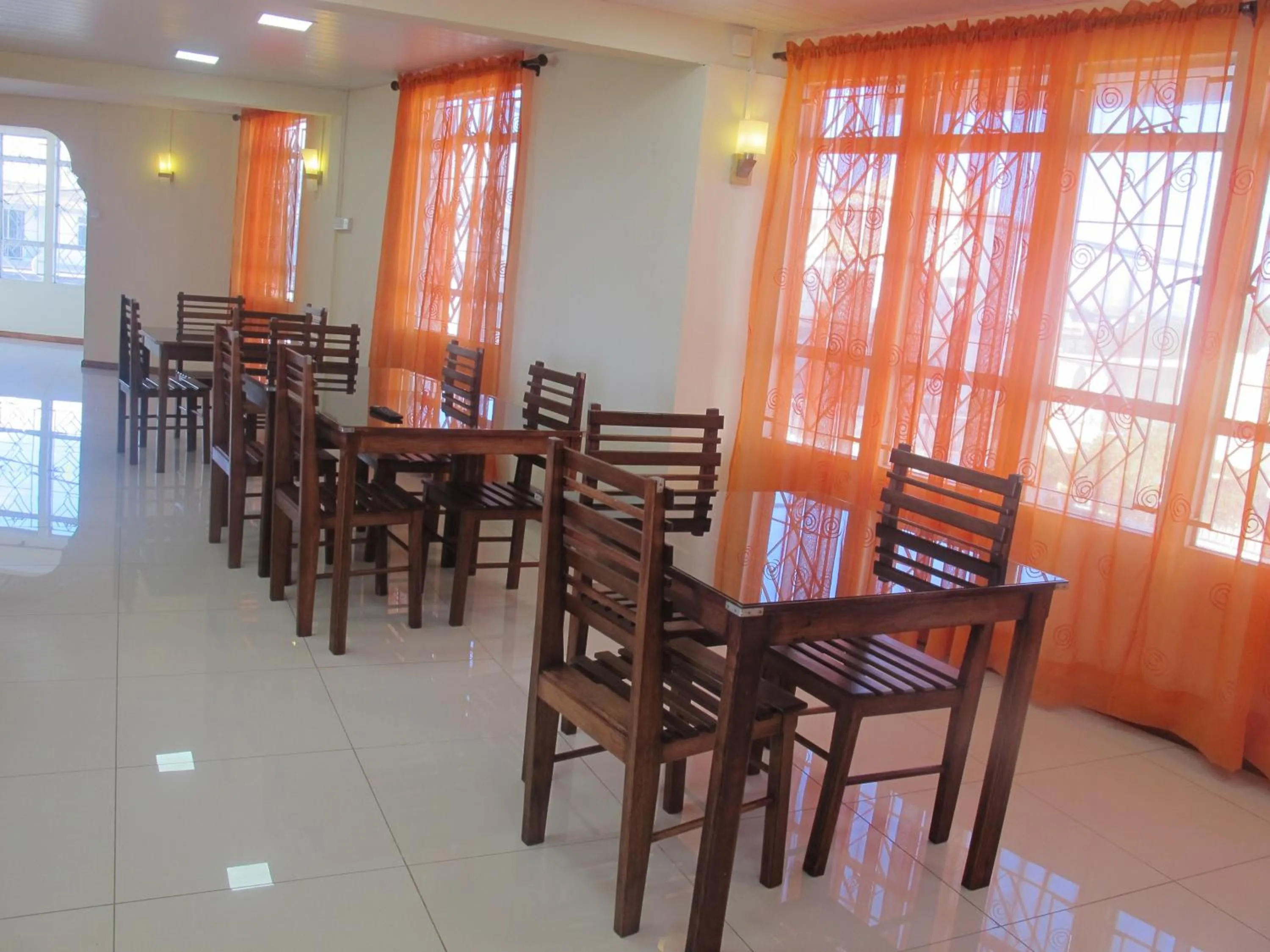 Breakfast in Auberge Le Rajah