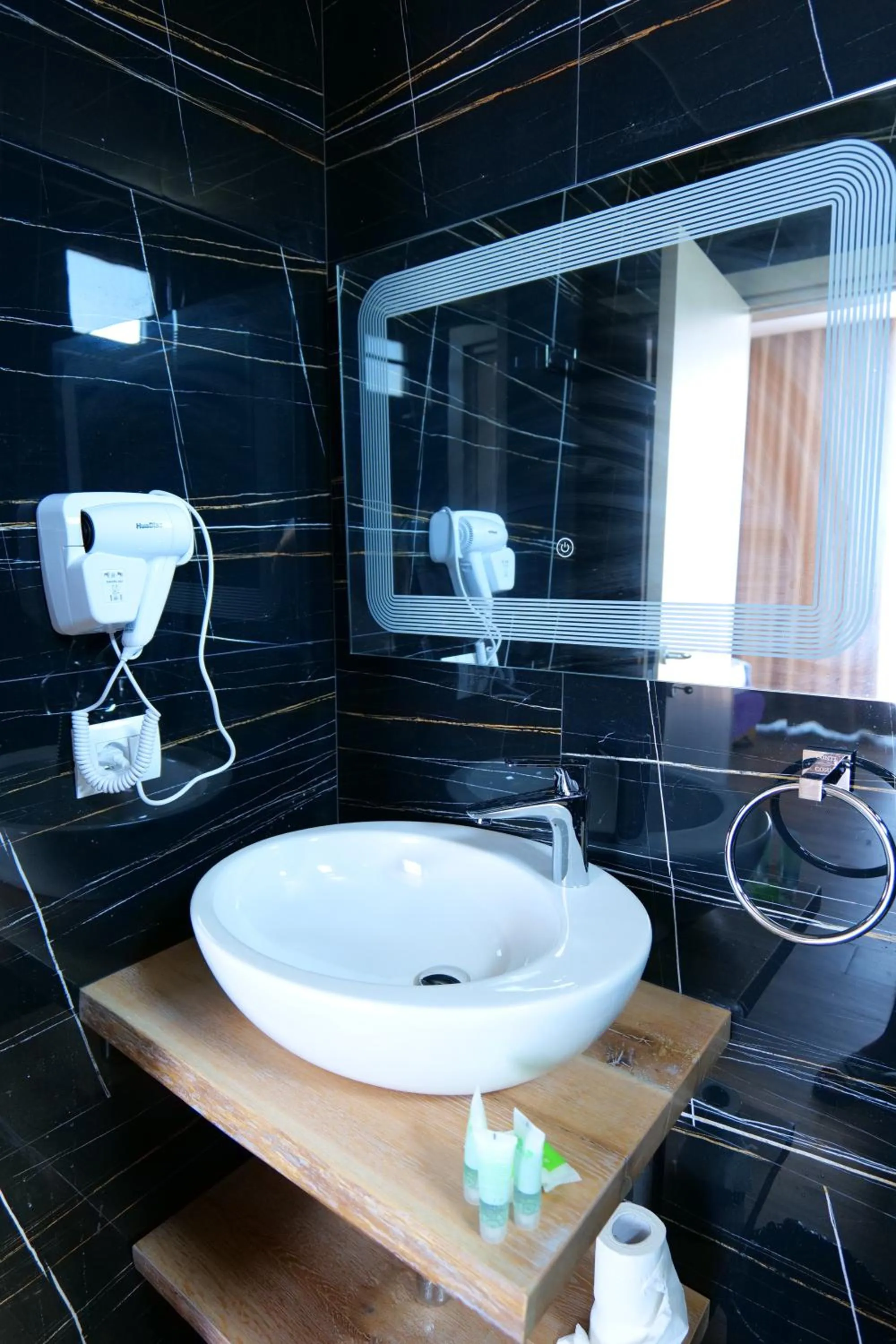 Bathroom in Bora Bora Hotel Ksamil