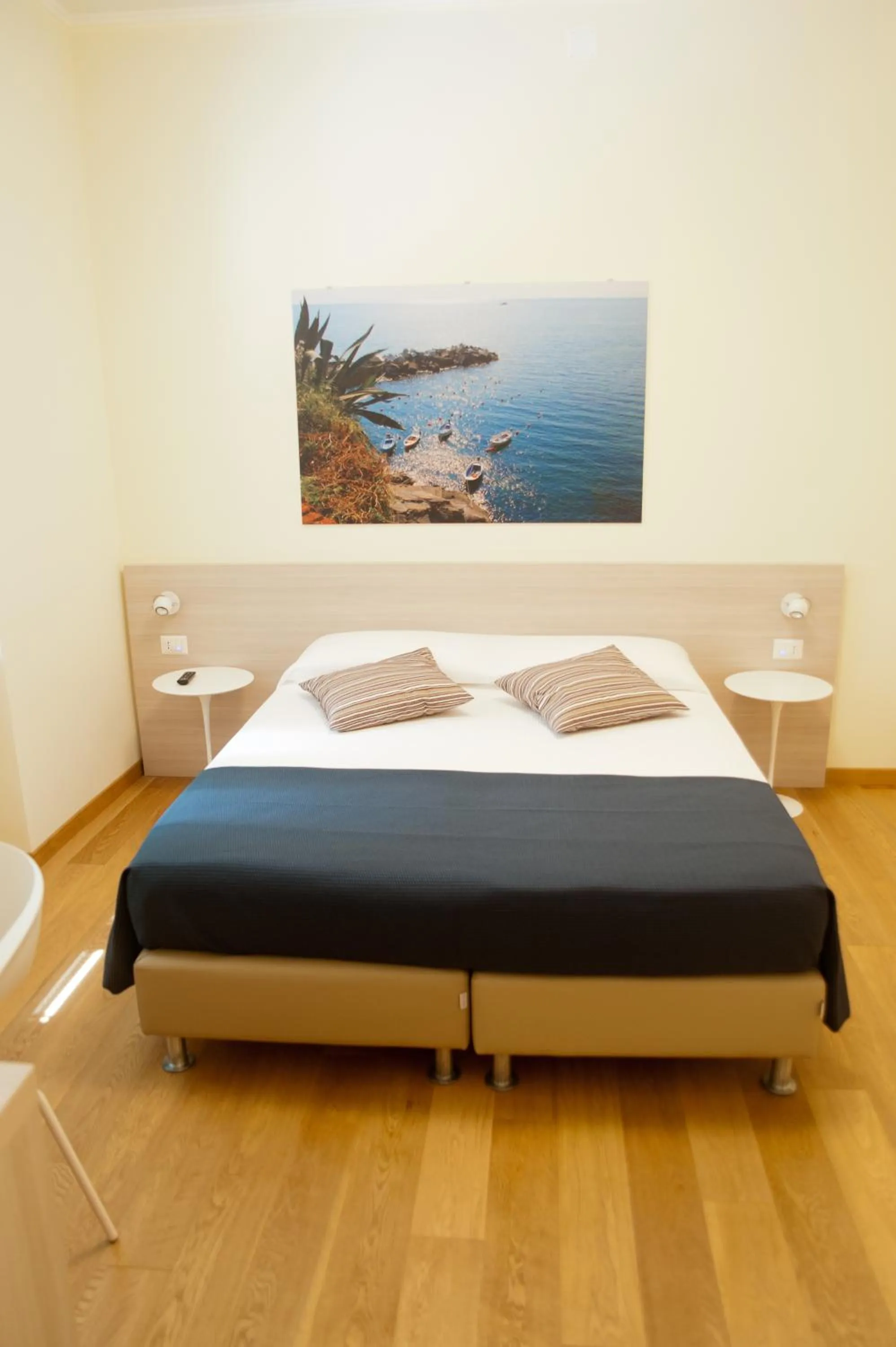 Photo of the whole room, Bed in Via delle 5 Terre